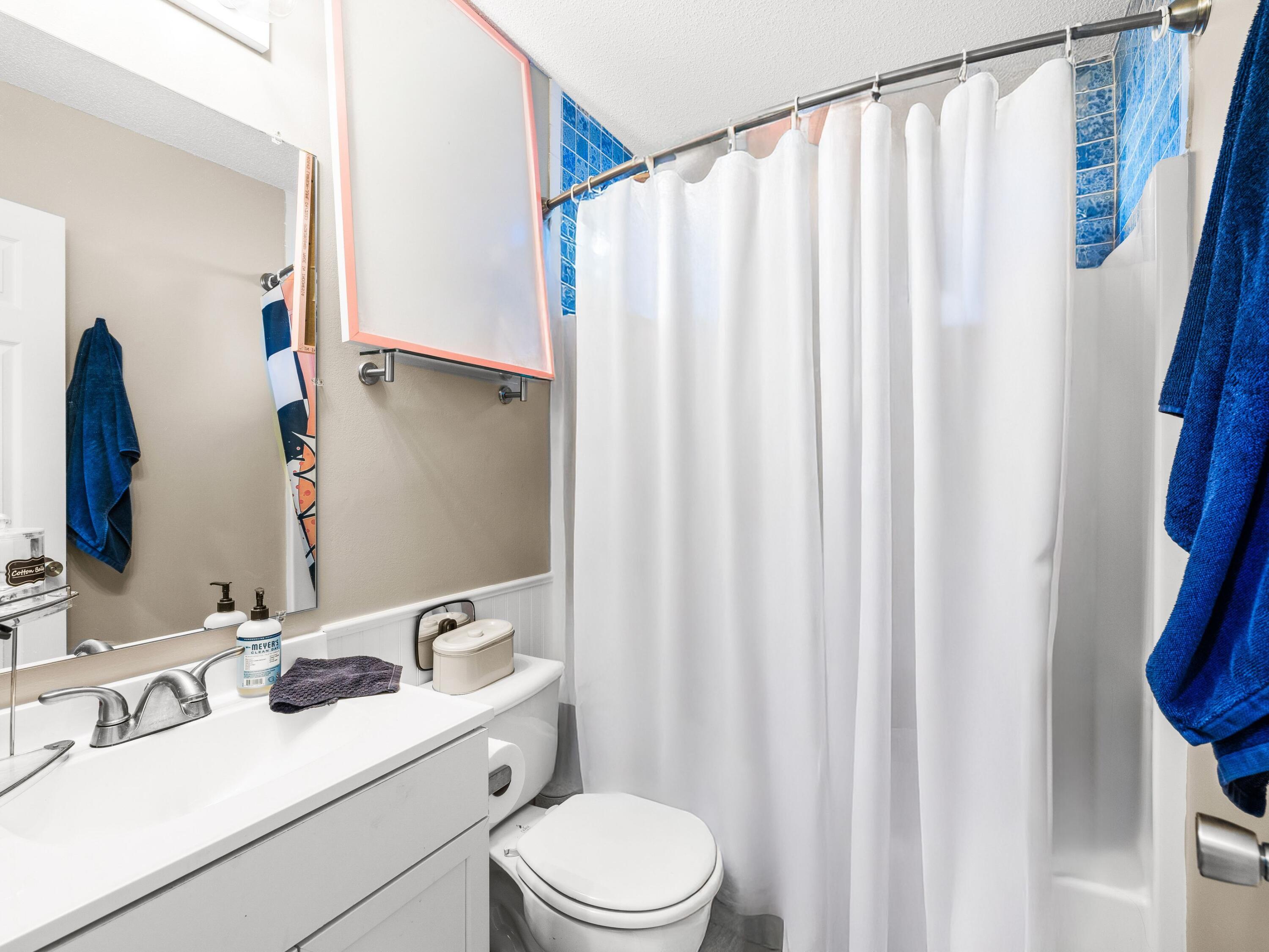 EAST BAY RIVER ESTATES 2ND ADDN - Residential