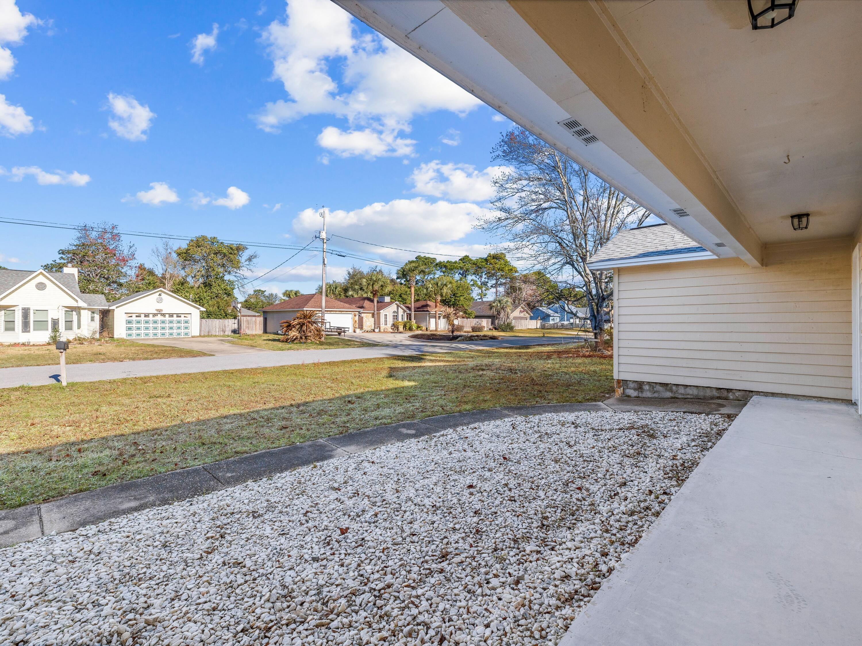 EAST BAY RIVER ESTATES 2ND ADDN - Residential