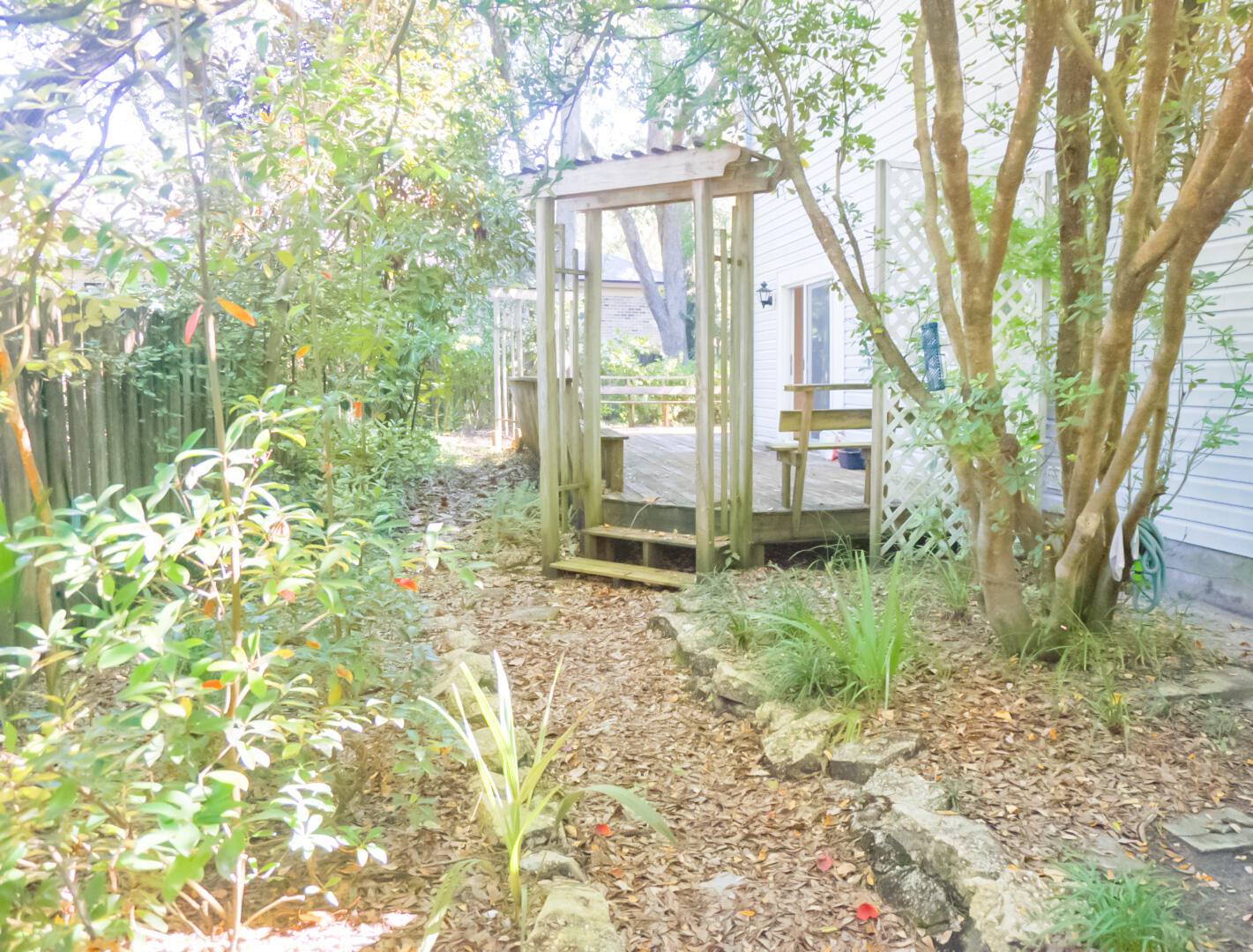 MARINA VIEW T/H AMEND - Residential Lease