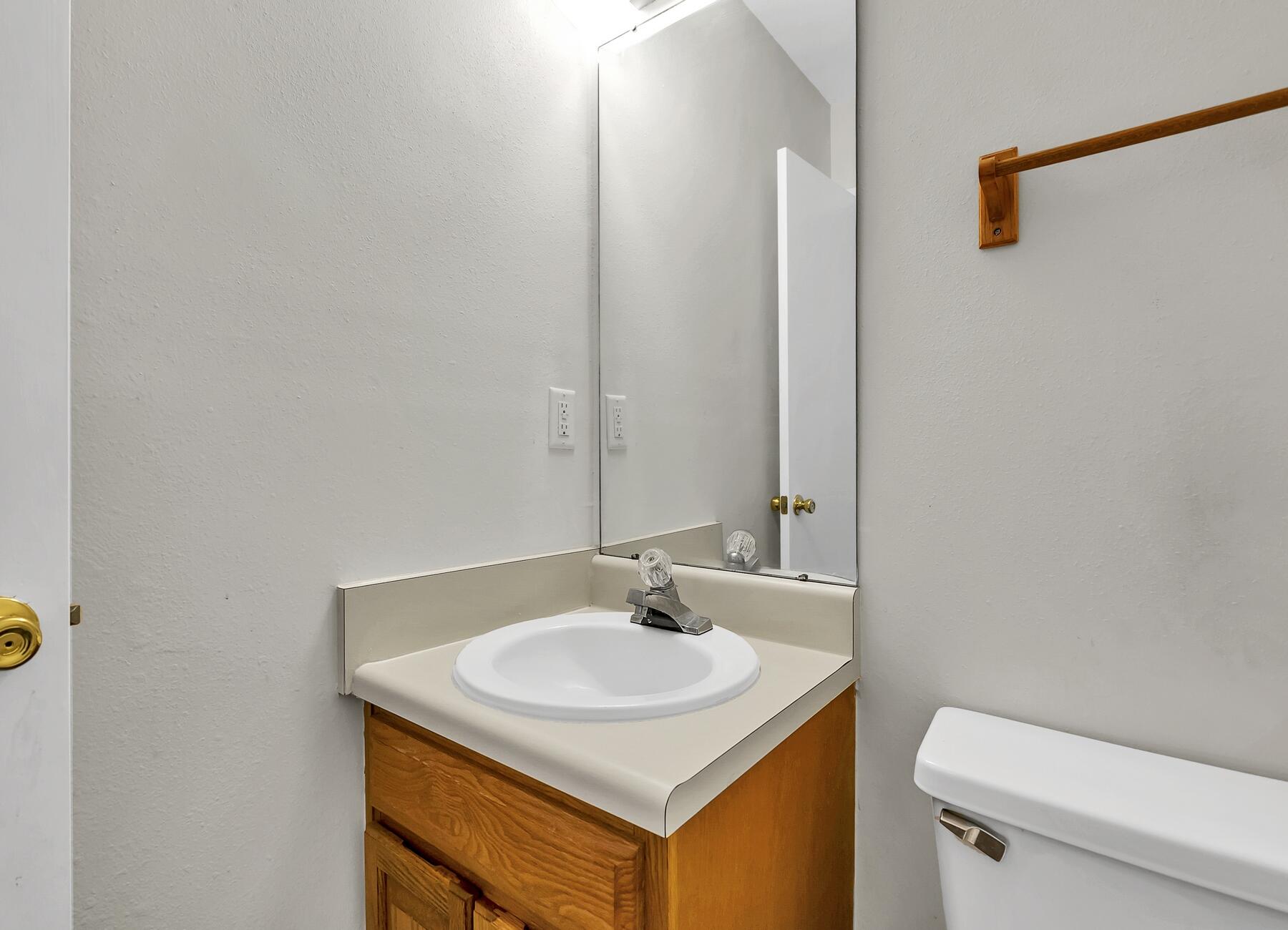 MARINA VIEW T/H AMEND - Residential Lease