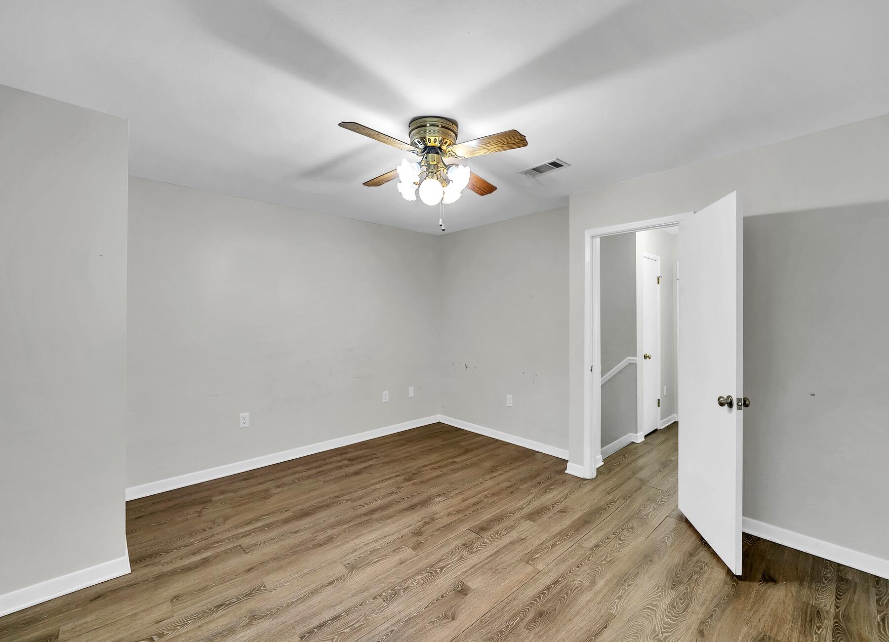 MARINA VIEW T/H AMEND - Residential Lease