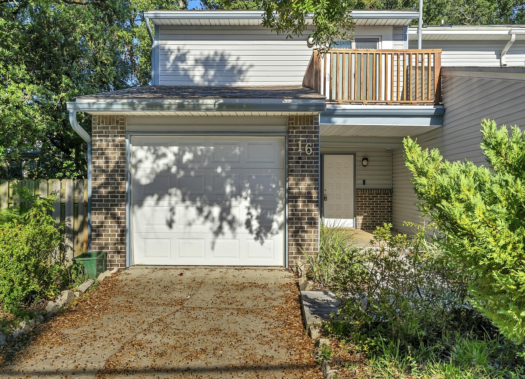 MARINA VIEW T/H AMEND - Residential Lease