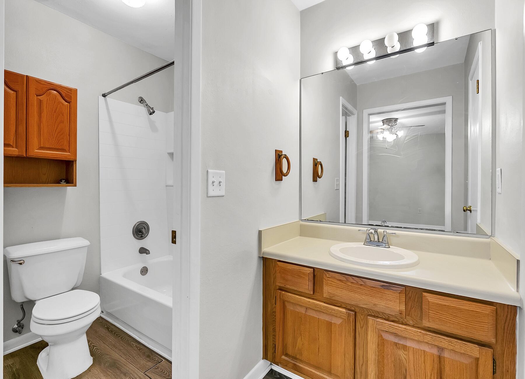 MARINA VIEW T/H AMEND - Residential Lease