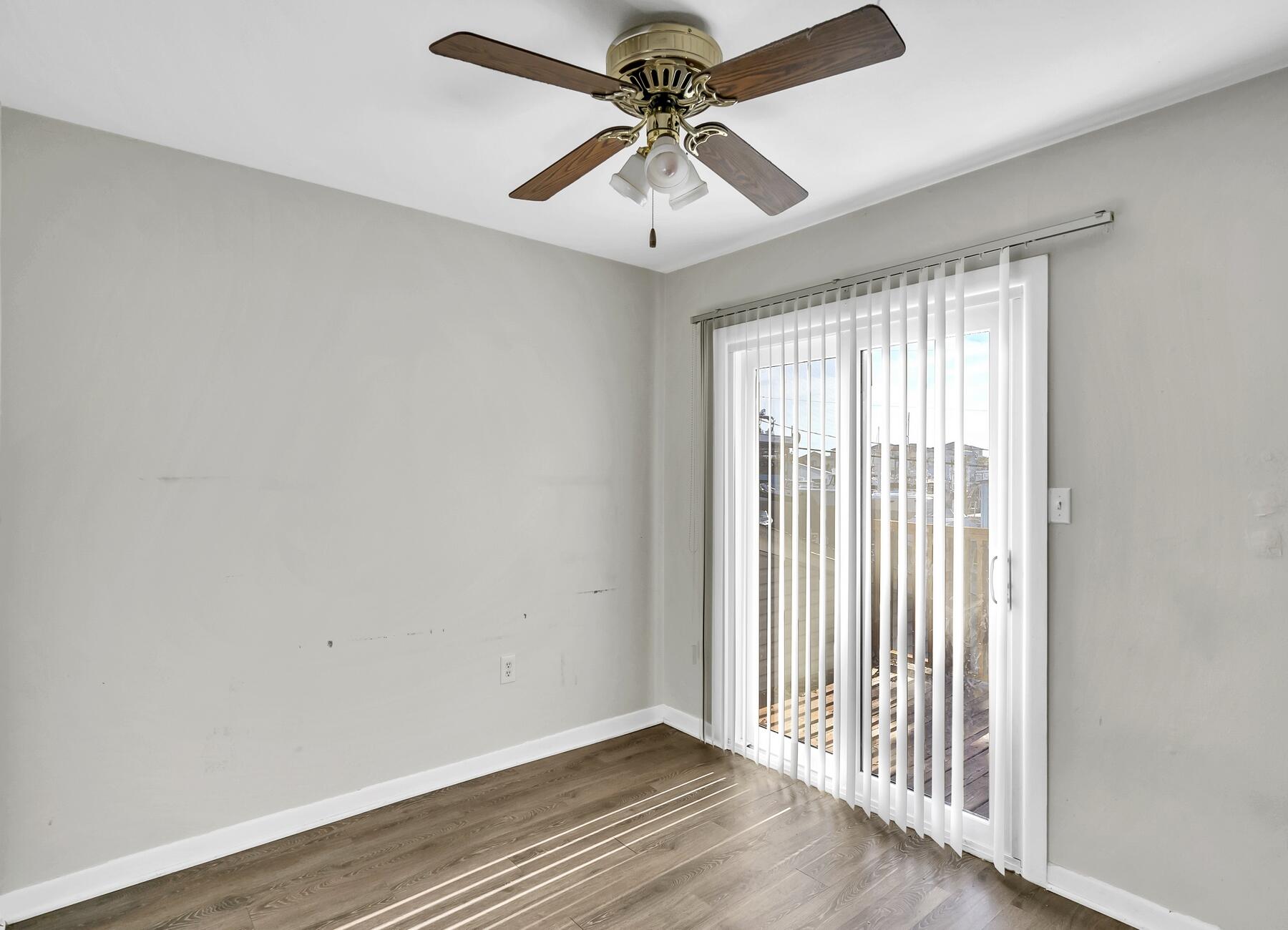 MARINA VIEW T/H AMEND - Residential Lease