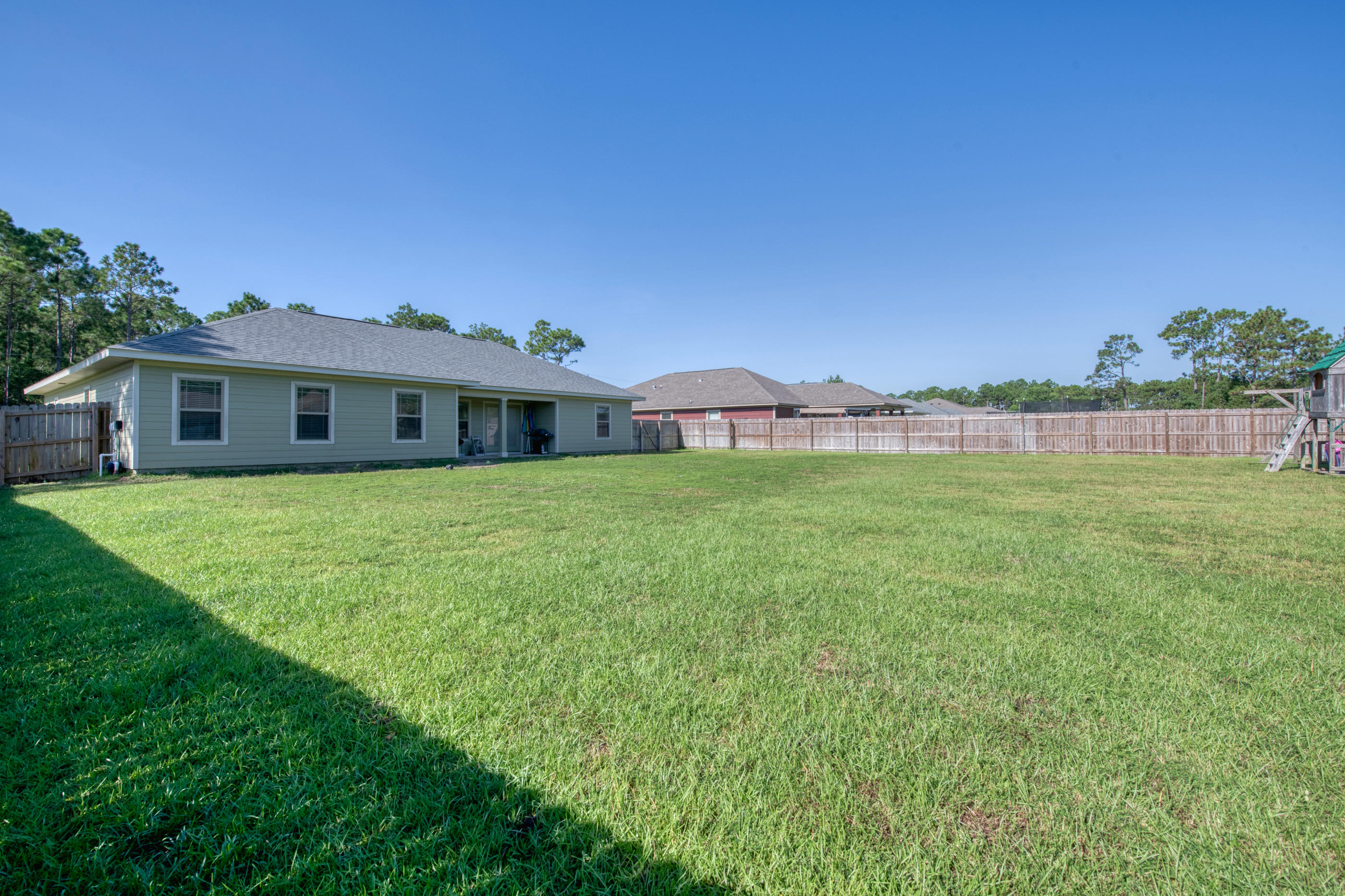 NAVARRE S/D 2ND ADDN - Residential