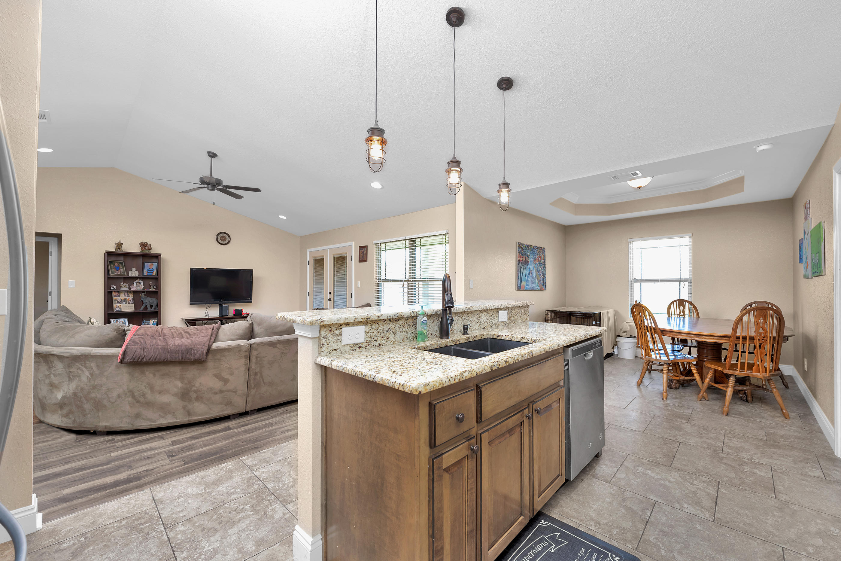 NAVARRE S/D 2ND ADDN - Residential