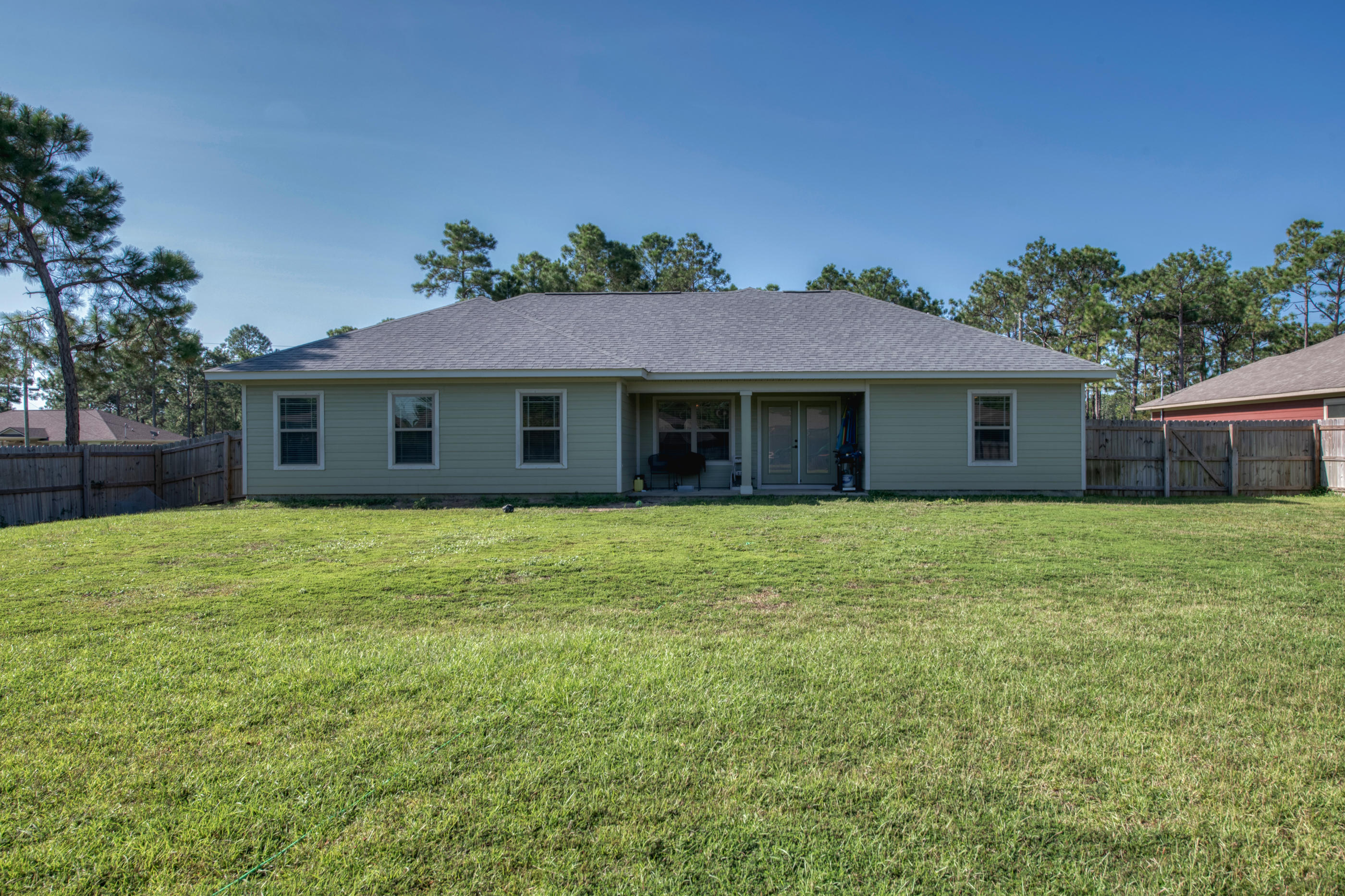 NAVARRE S/D 2ND ADDN - Residential