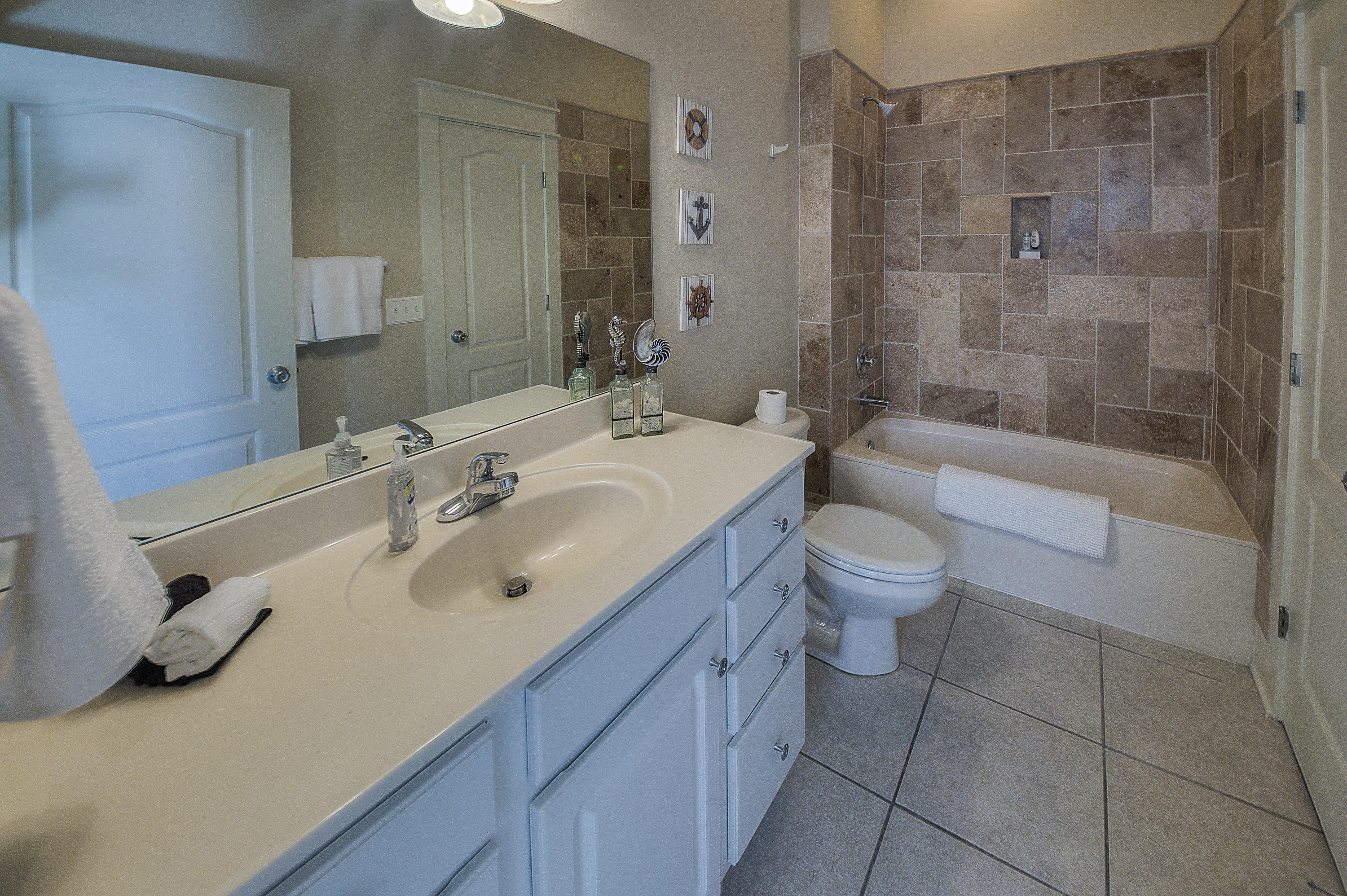 LONGUE VUE - Residential