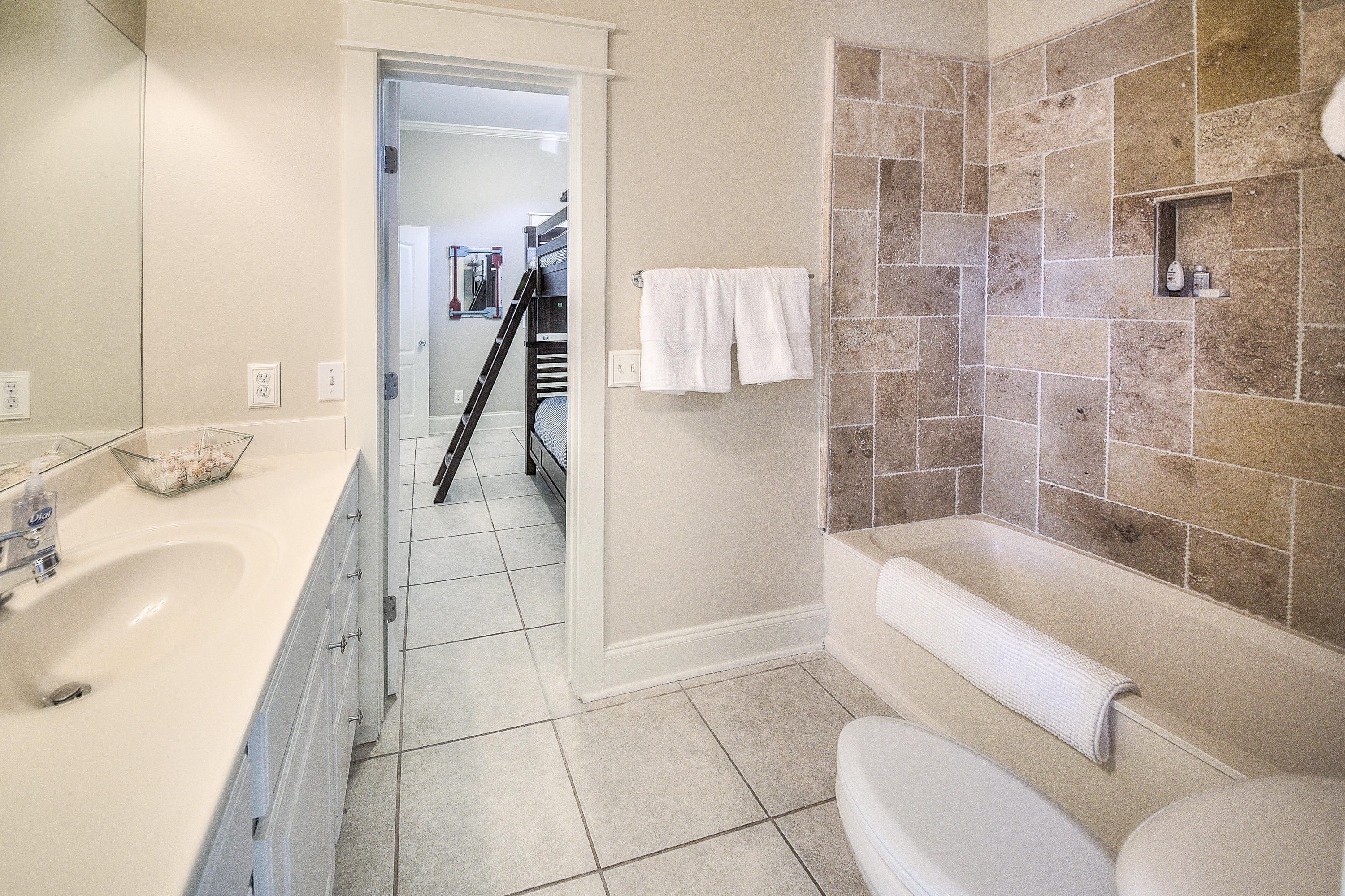 LONGUE VUE - Residential