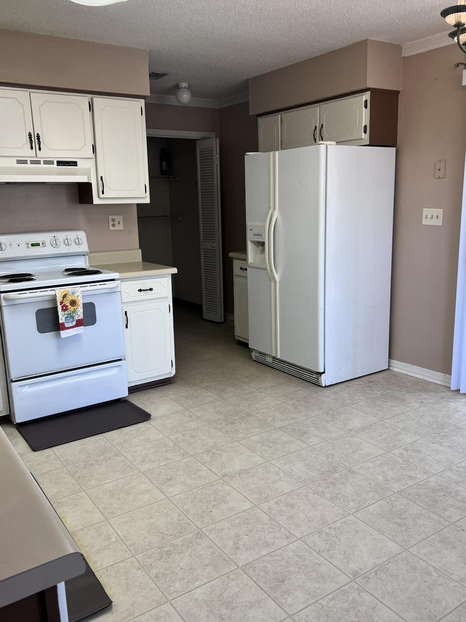 SHOAL CREEK S/D - Residential Lease