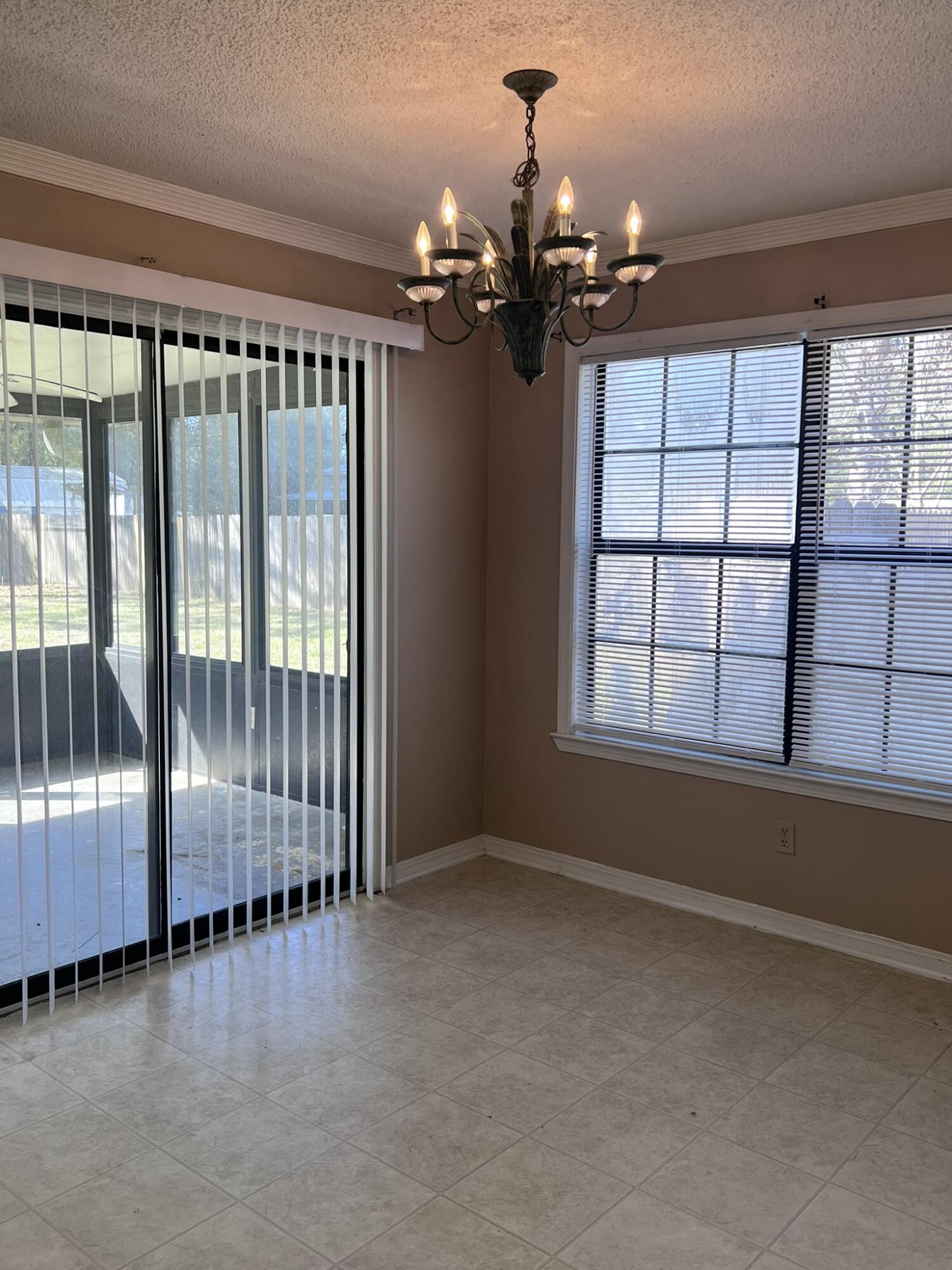 SHOAL CREEK S/D - Residential Lease