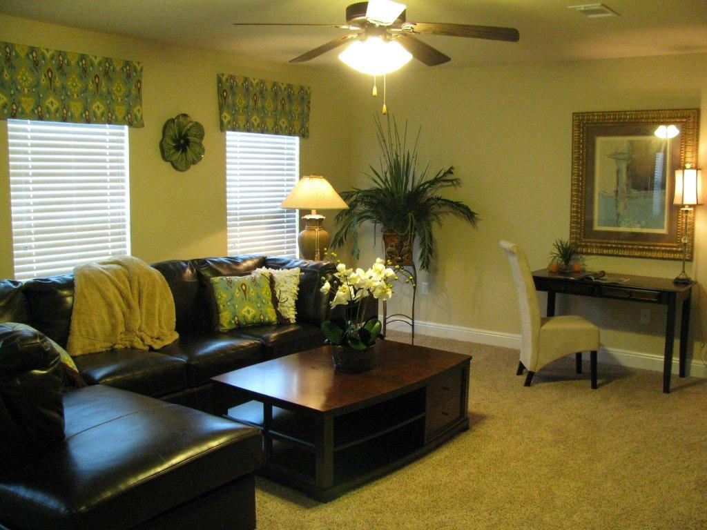 LIBERTY OAKS - Residential