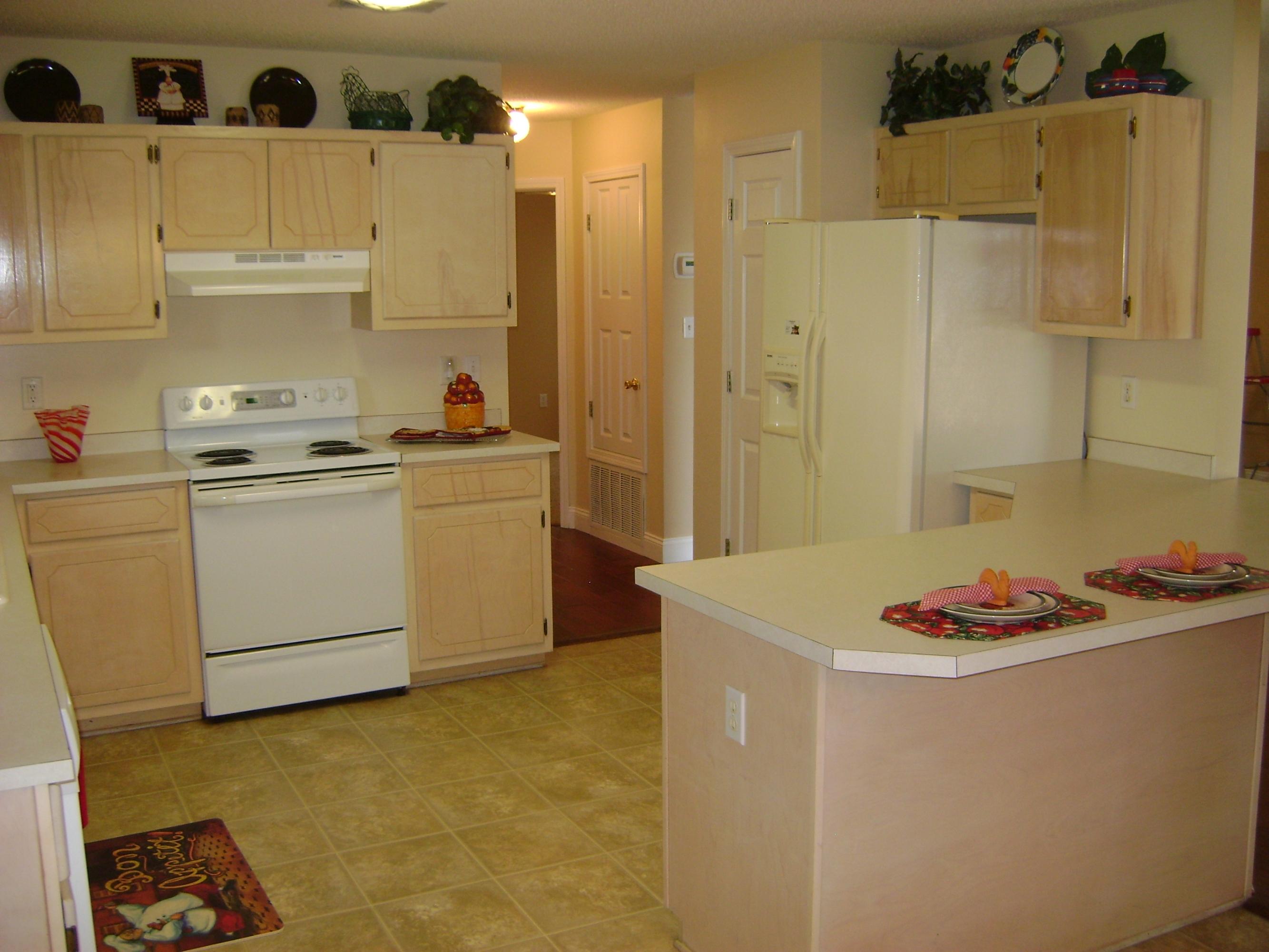 RIVERCHASE S/D PH 1 - Residential