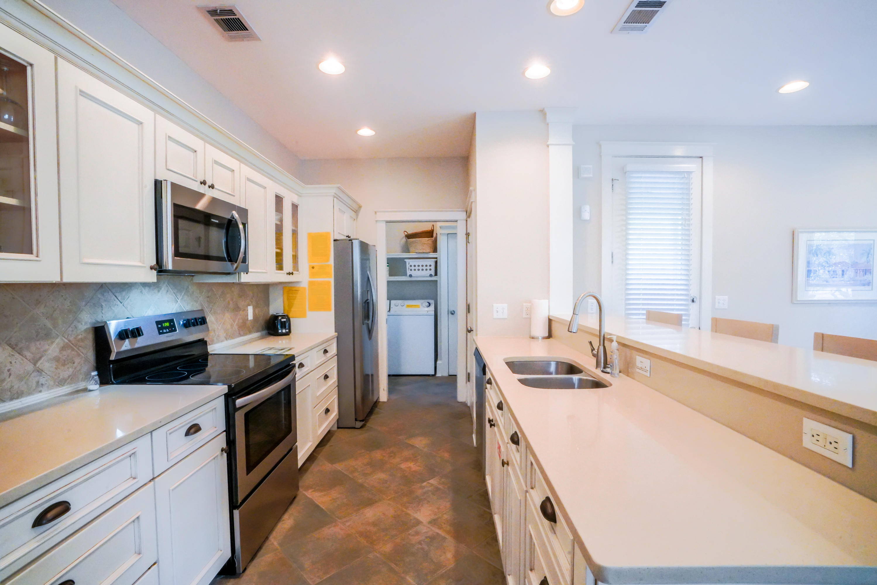 GROVE BY THE SEA - Residential