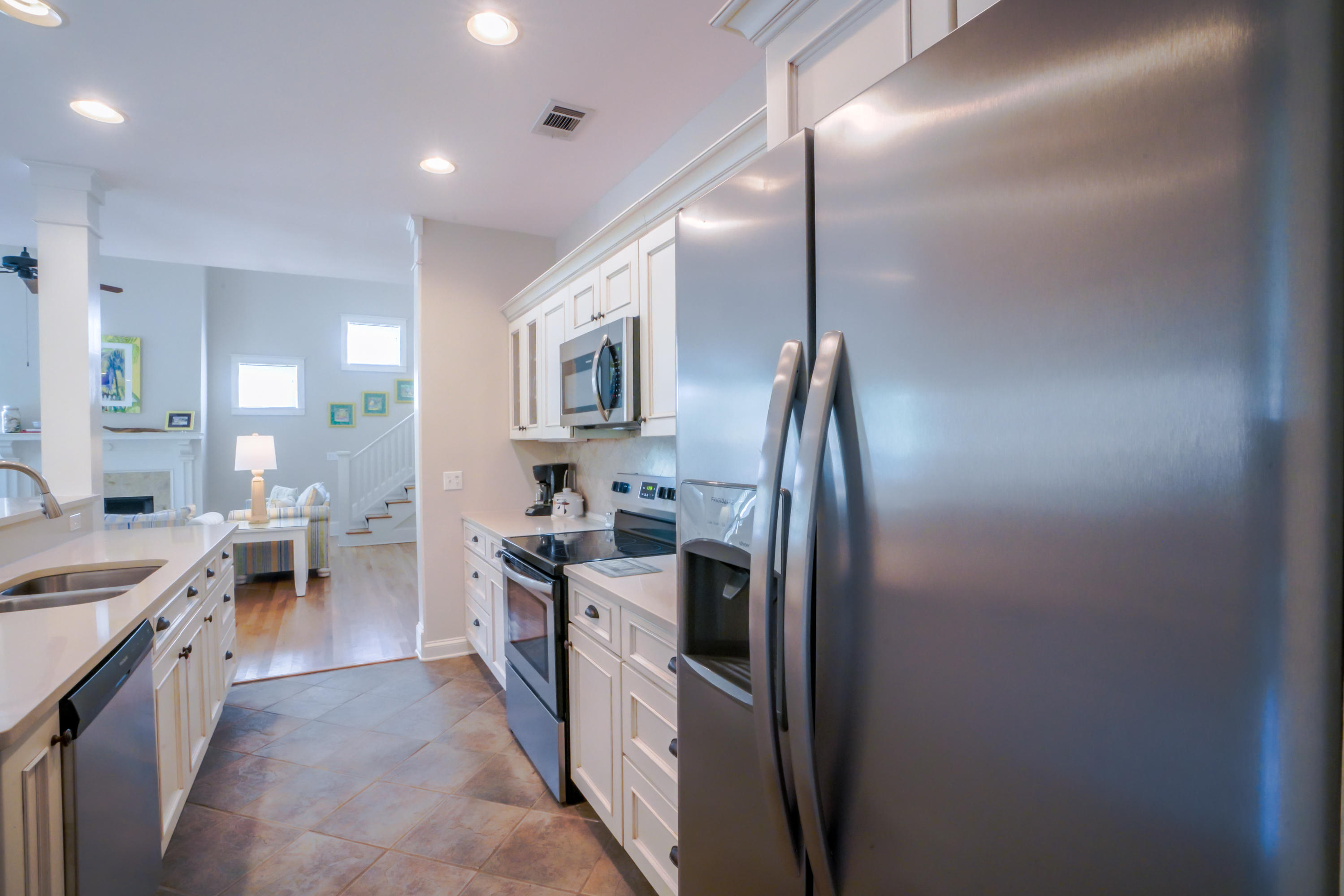 GROVE BY THE SEA - Residential