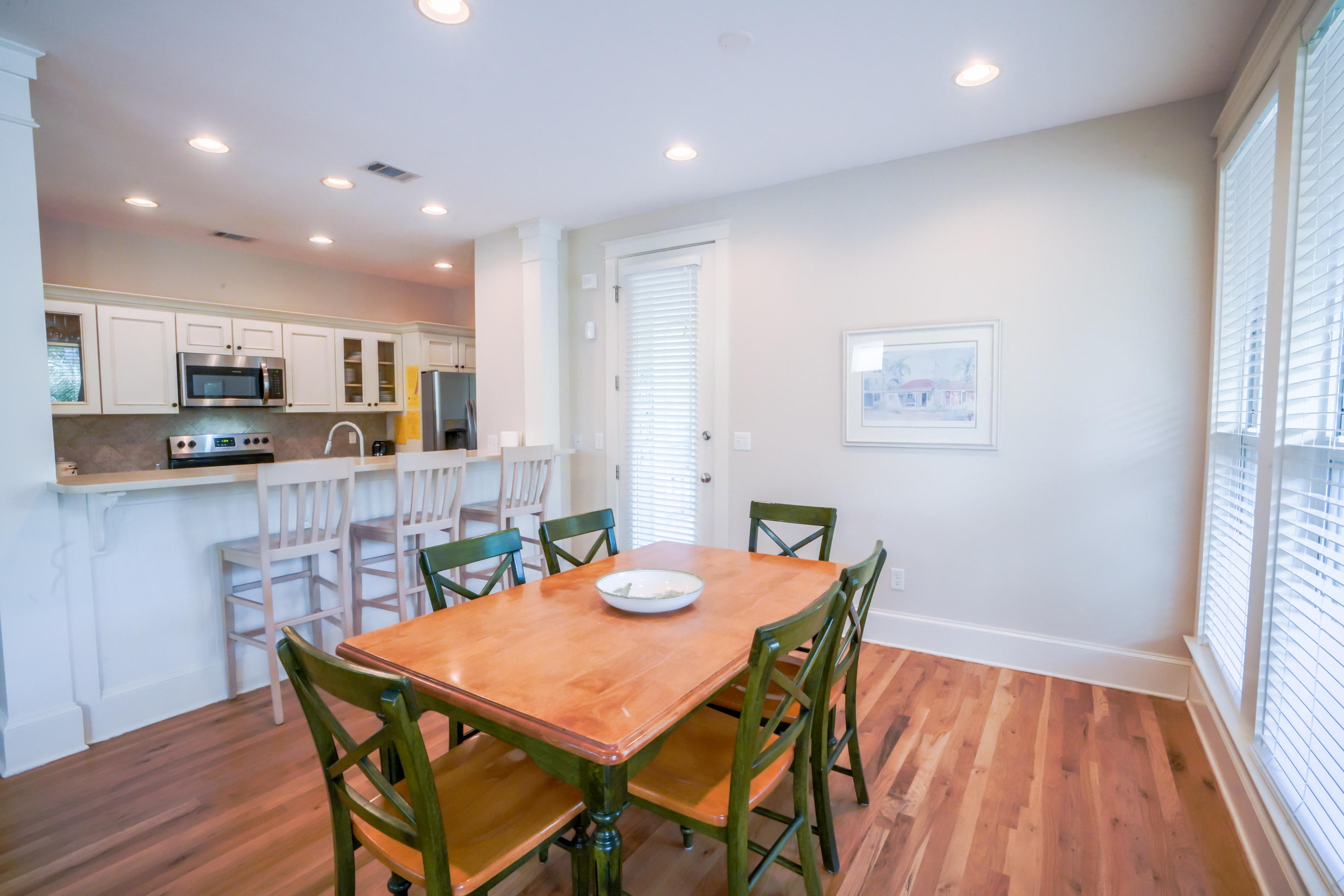 GROVE BY THE SEA - Residential