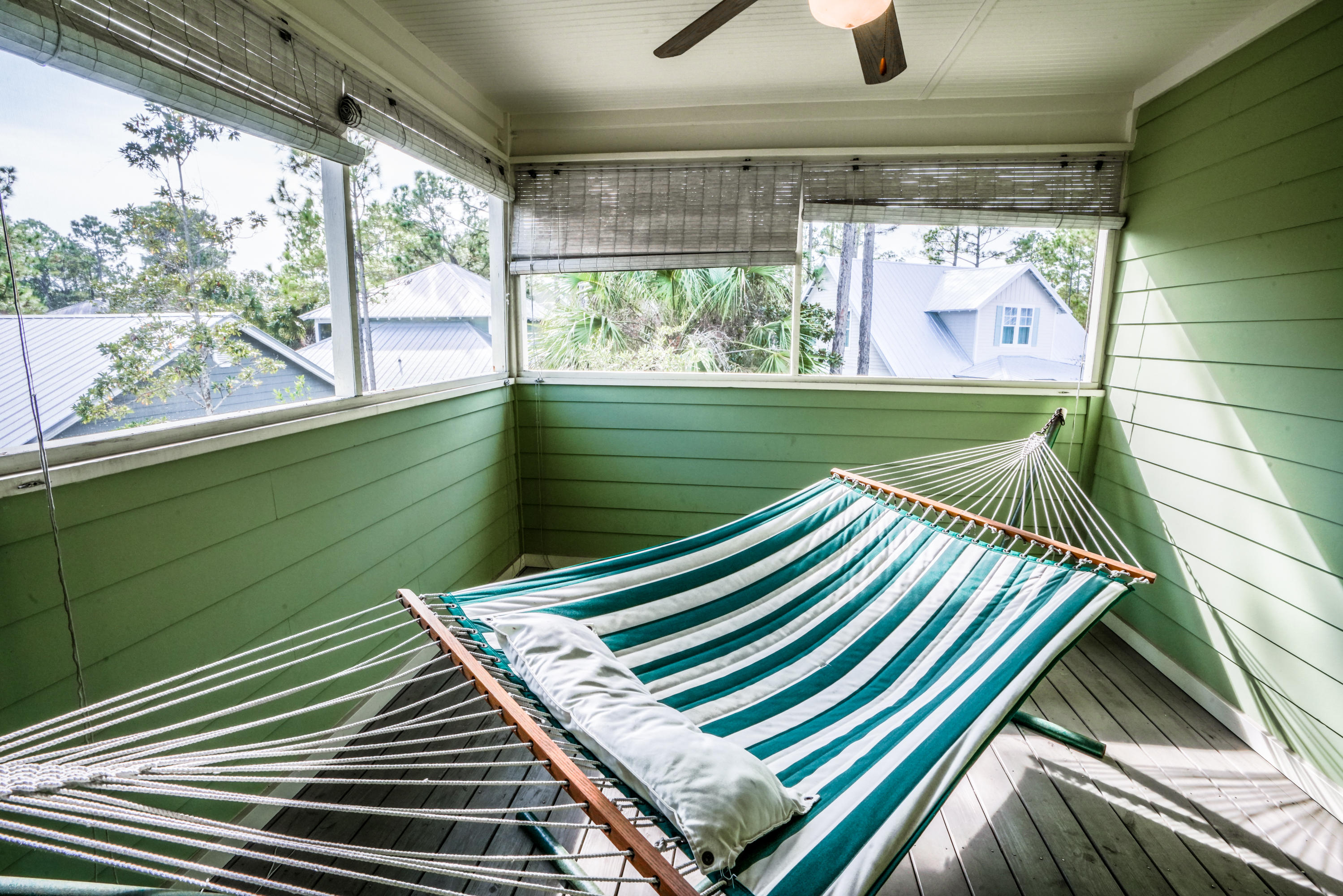 GROVE BY THE SEA - Residential