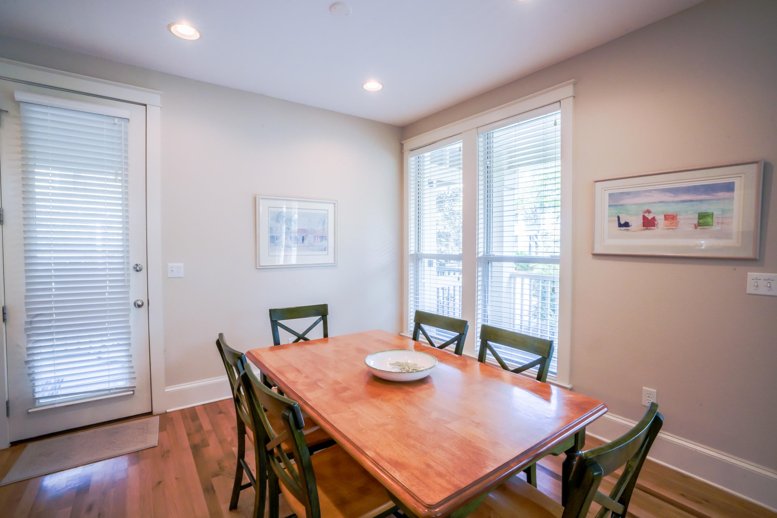 GROVE BY THE SEA - Residential