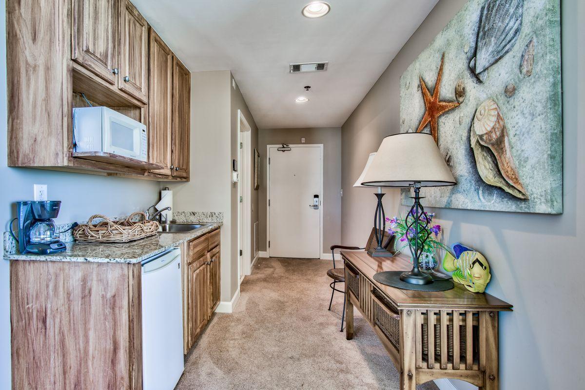 SPLASH Condo - Residential