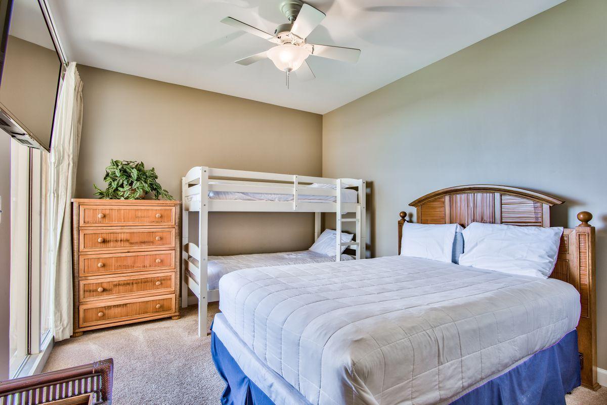 SPLASH Condo - Residential