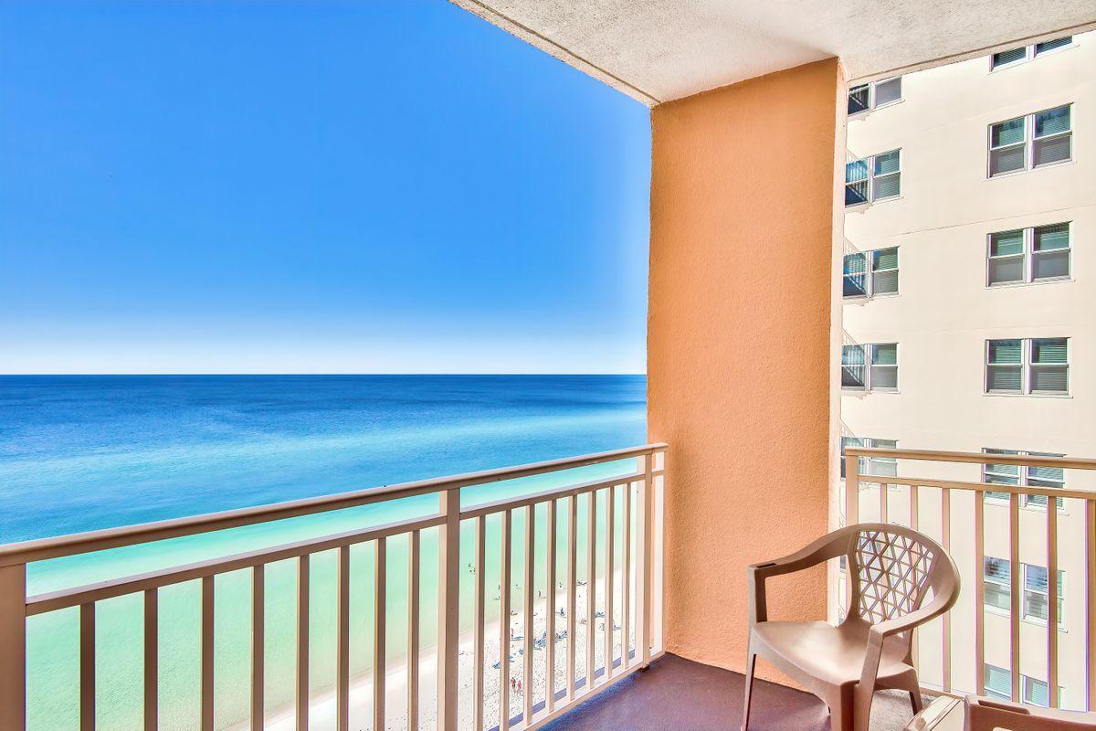 SPLASH Condo - Residential