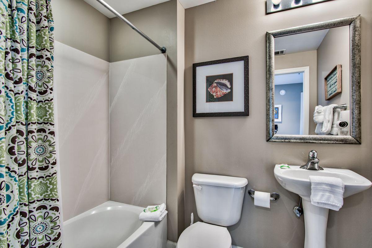 SPLASH Condo - Residential