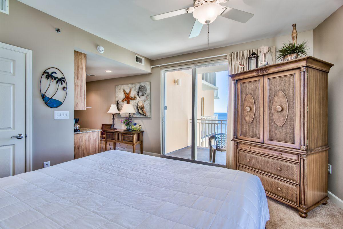 SPLASH Condo - Residential