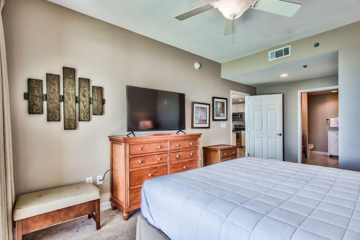 SPLASH Condo - Residential