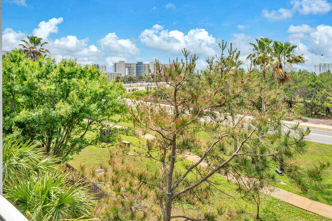 THE PALMS OF DESTIN - Residential