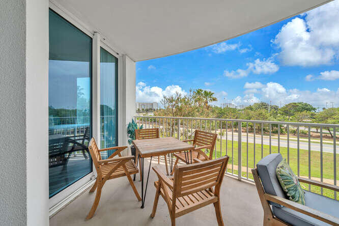 THE PALMS OF DESTIN - Residential