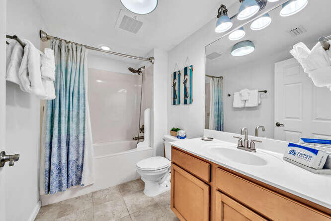 THE PALMS OF DESTIN - Residential
