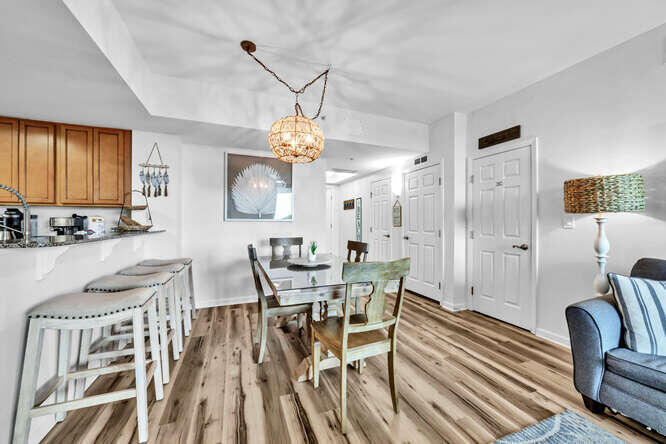 THE PALMS OF DESTIN - Residential