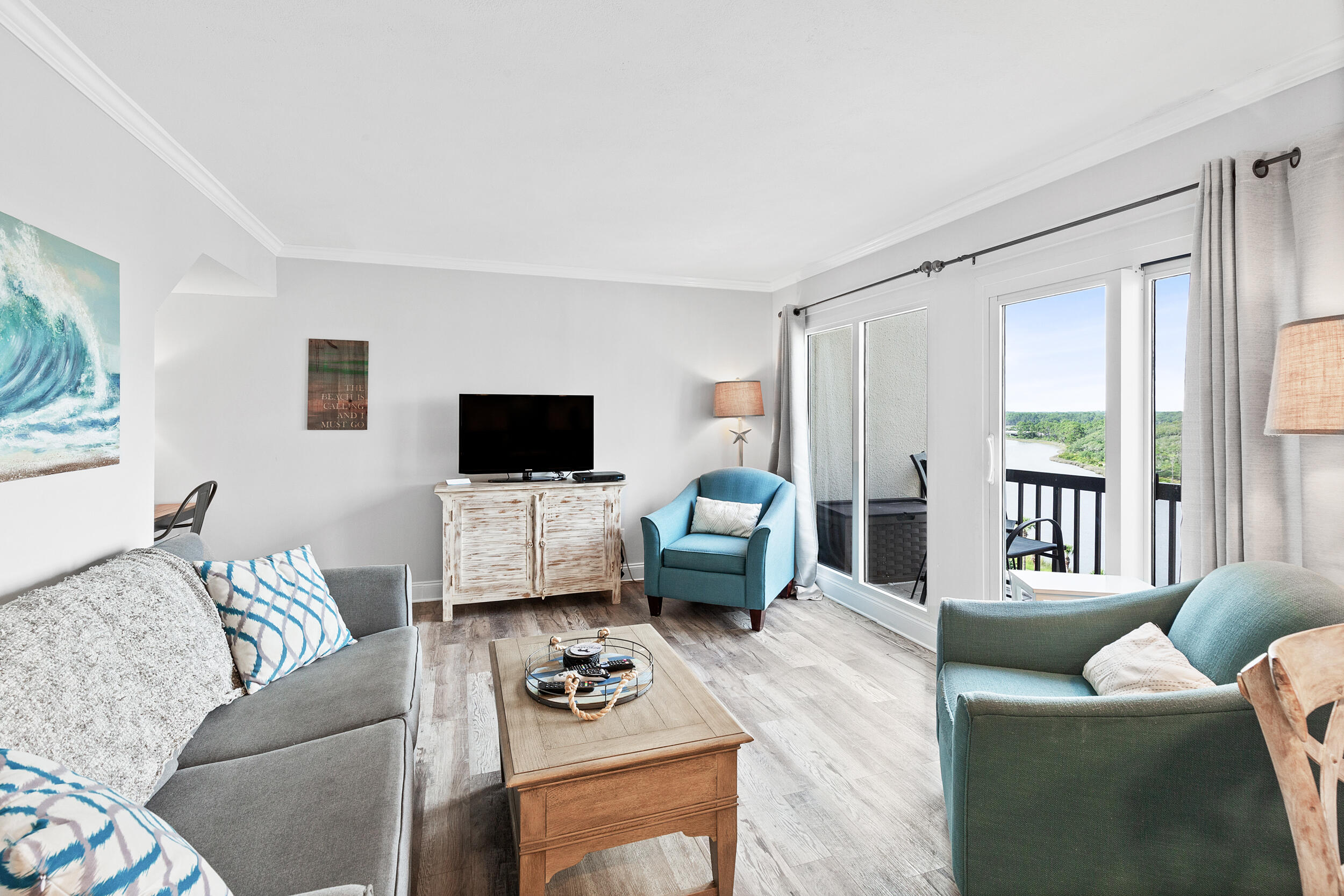 PINNACLE PORT - Residential