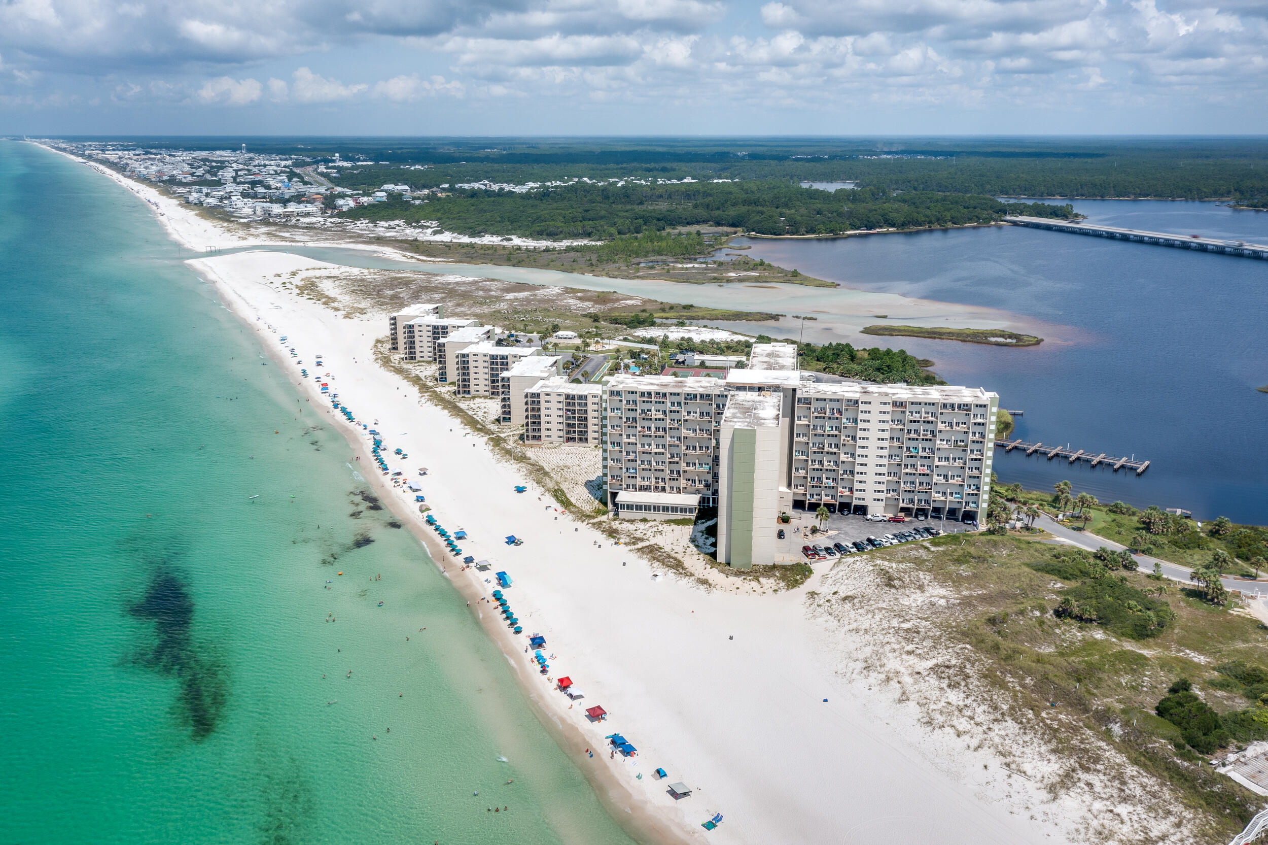 PINNACLE PORT - Residential