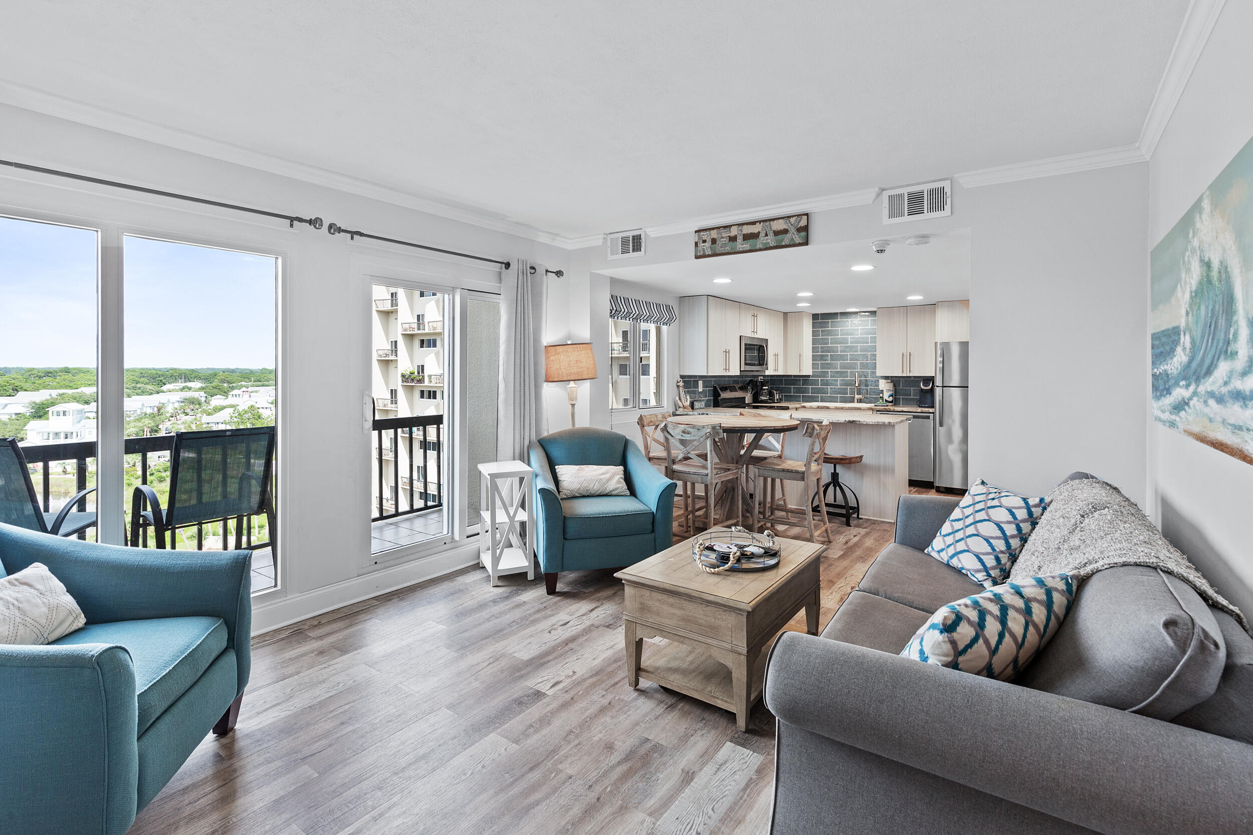 PINNACLE PORT - Residential