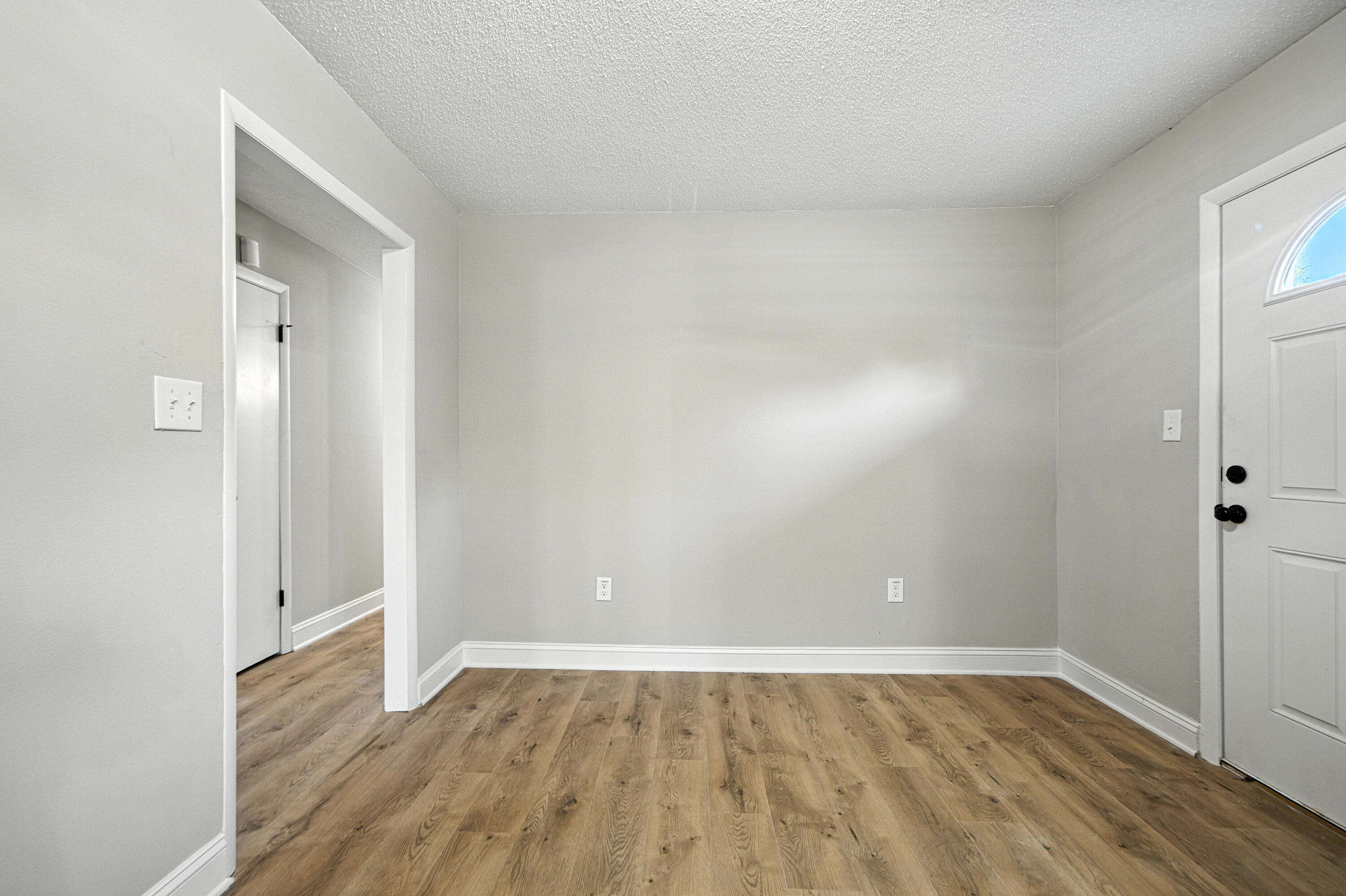 LOT 5 BLK 1 PAXTON HGTS. S/D #2 PB 3-89 OR 727-338 OR 1367-105 OR 3019-2319 OR 3363-3026 - Residential