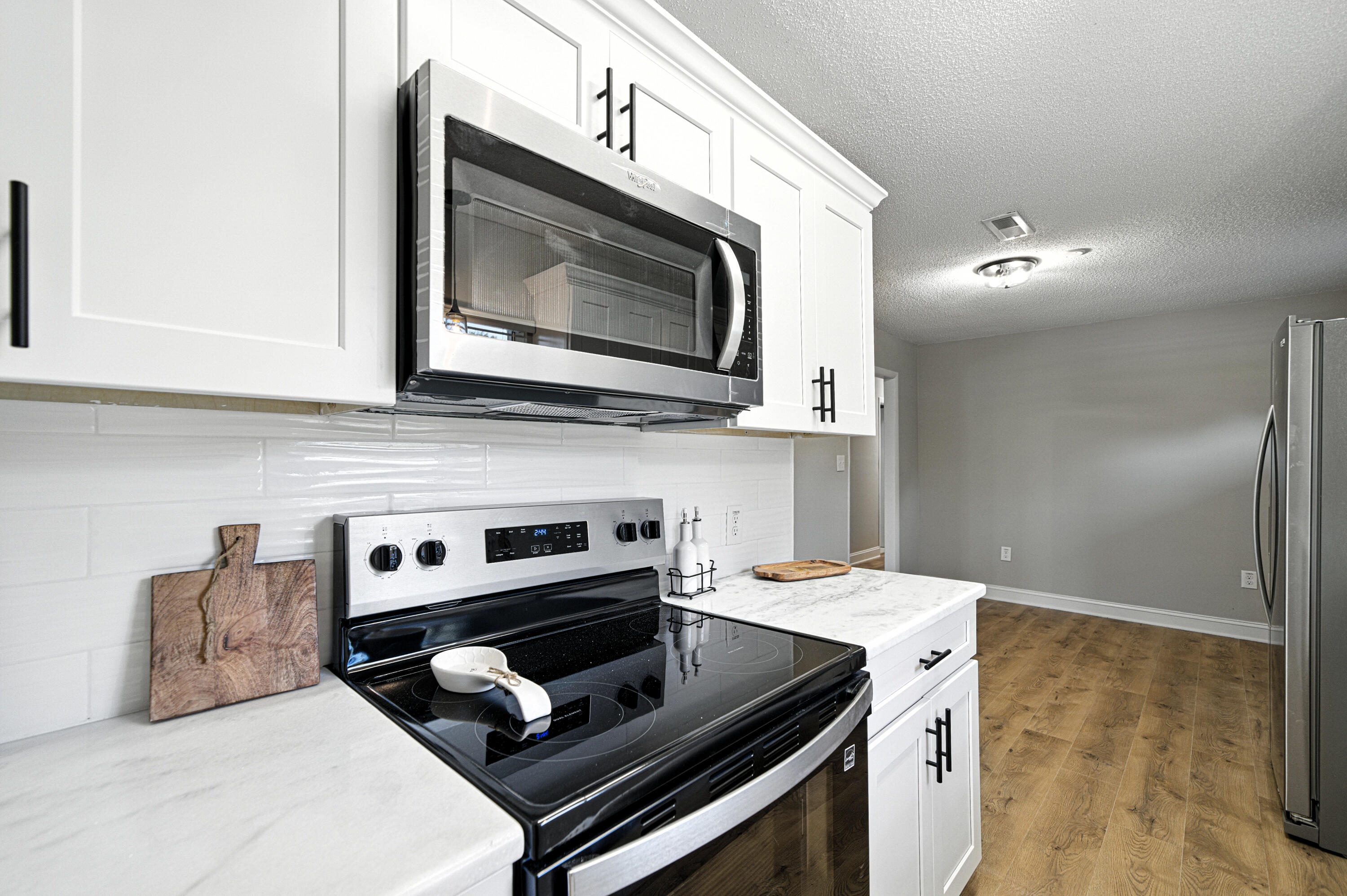 LOT 5 BLK 1 PAXTON HGTS. S/D #2 PB 3-89 OR 727-338 OR 1367-105 OR 3019-2319 OR 3363-3026 - Residential