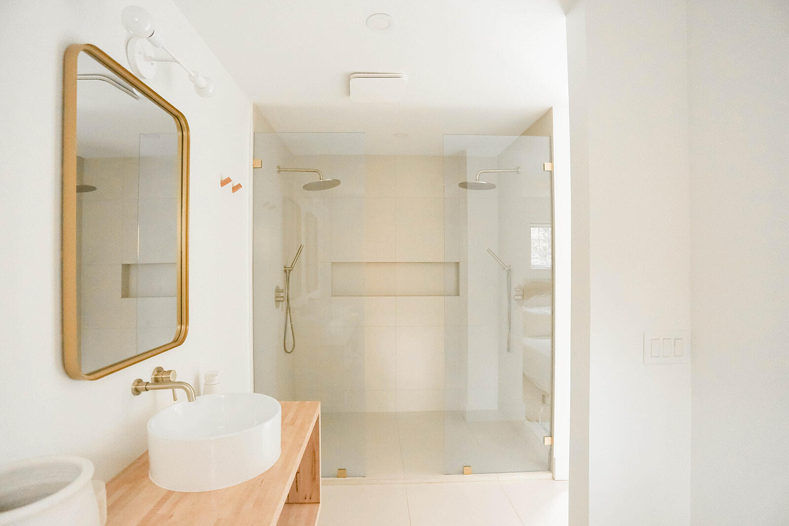 SEAGROVE SHORES 4TH ADD - Residential