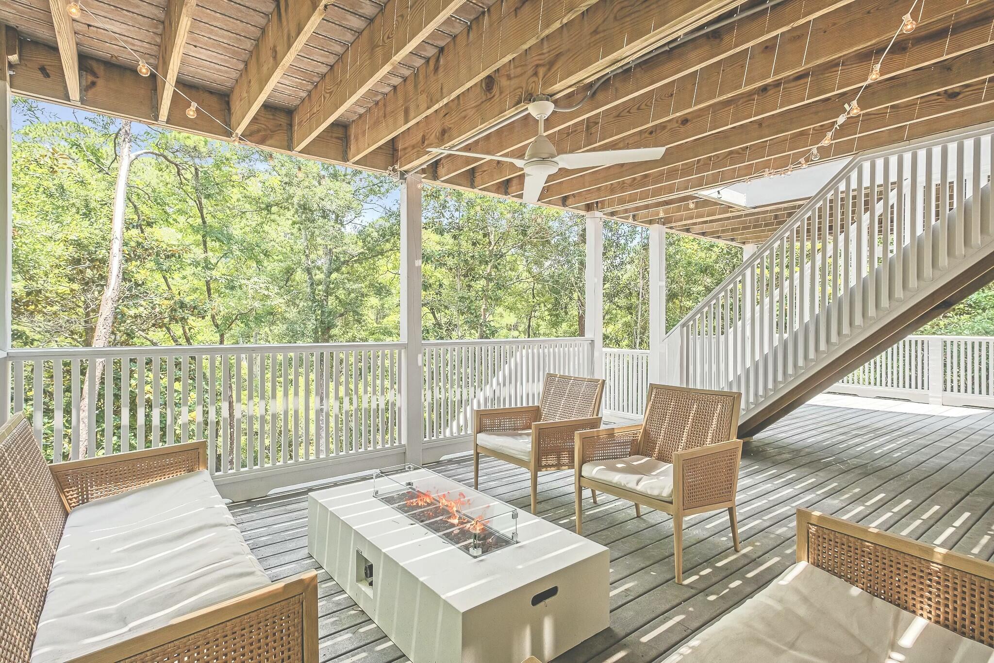 SEAGROVE SHORES 4TH ADD - Residential
