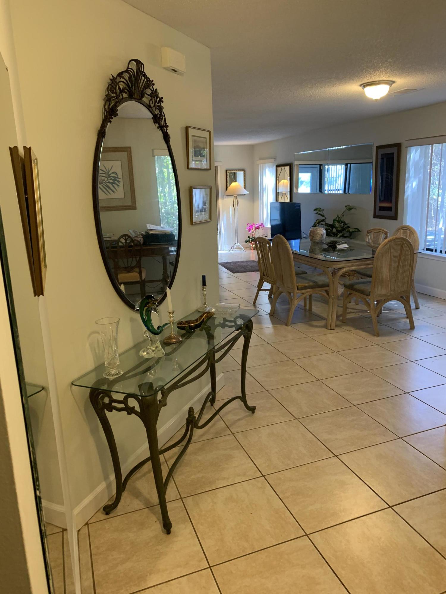 LAKESIDE CONDO AT BLUEWATER BAY - Residential