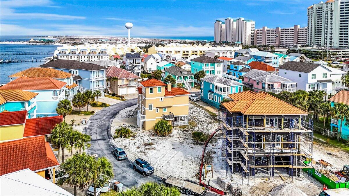 VILLAGE AT NAVARRE - Residential