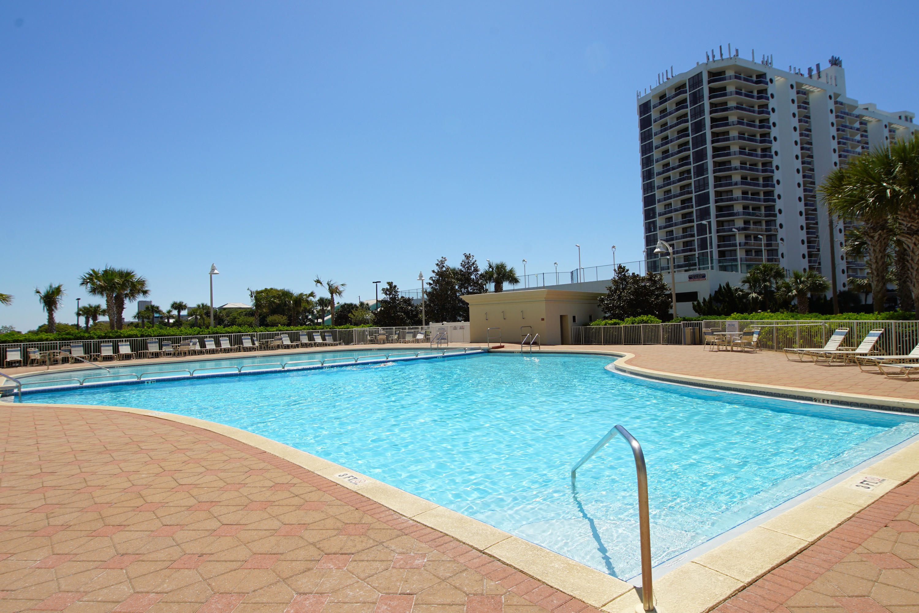 ARIEL DUNES - Residential