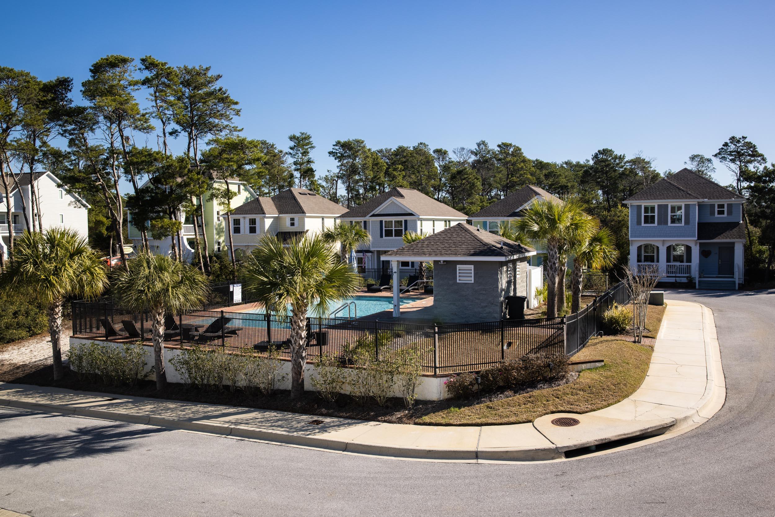 Pinewood Preserve - Residential