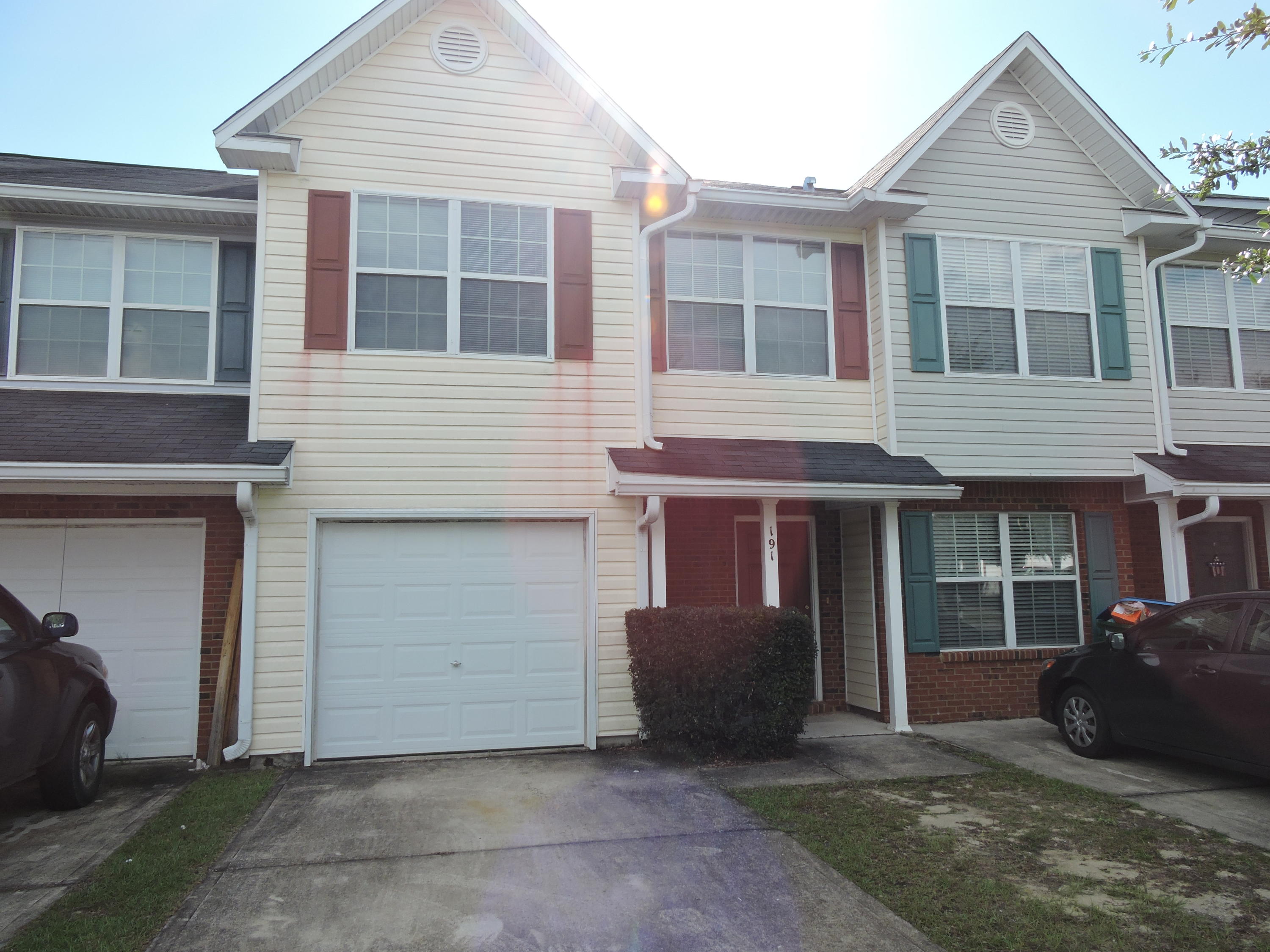 Available Now! - Nicely painted throughout and new vinyl plank wood flooring installed downstairs and in bathrooms. 3 bedroom/ 2 1/2 bath town home including a washer/dryer with garage for additional storage. This unit is centrally located close to I-10, North Okaloosa Medical Center, and Walmart/Publix shopping centers and with elementary and middle school within walking distance with crossing guard. Schedule your appointment today!