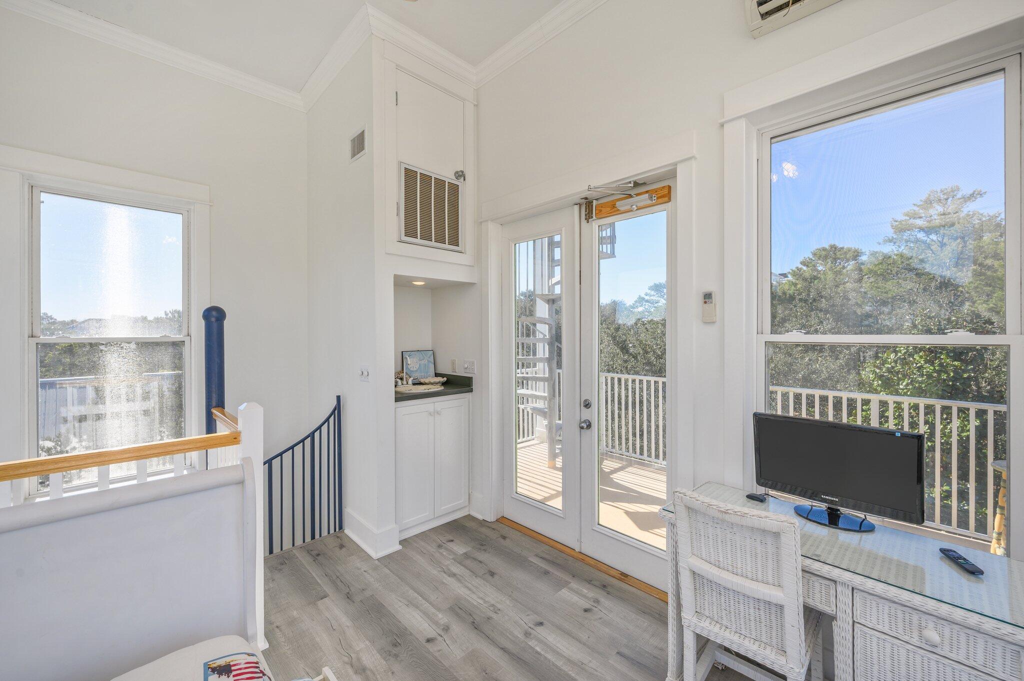 SEAGROVE 5TH ADDN - Residential