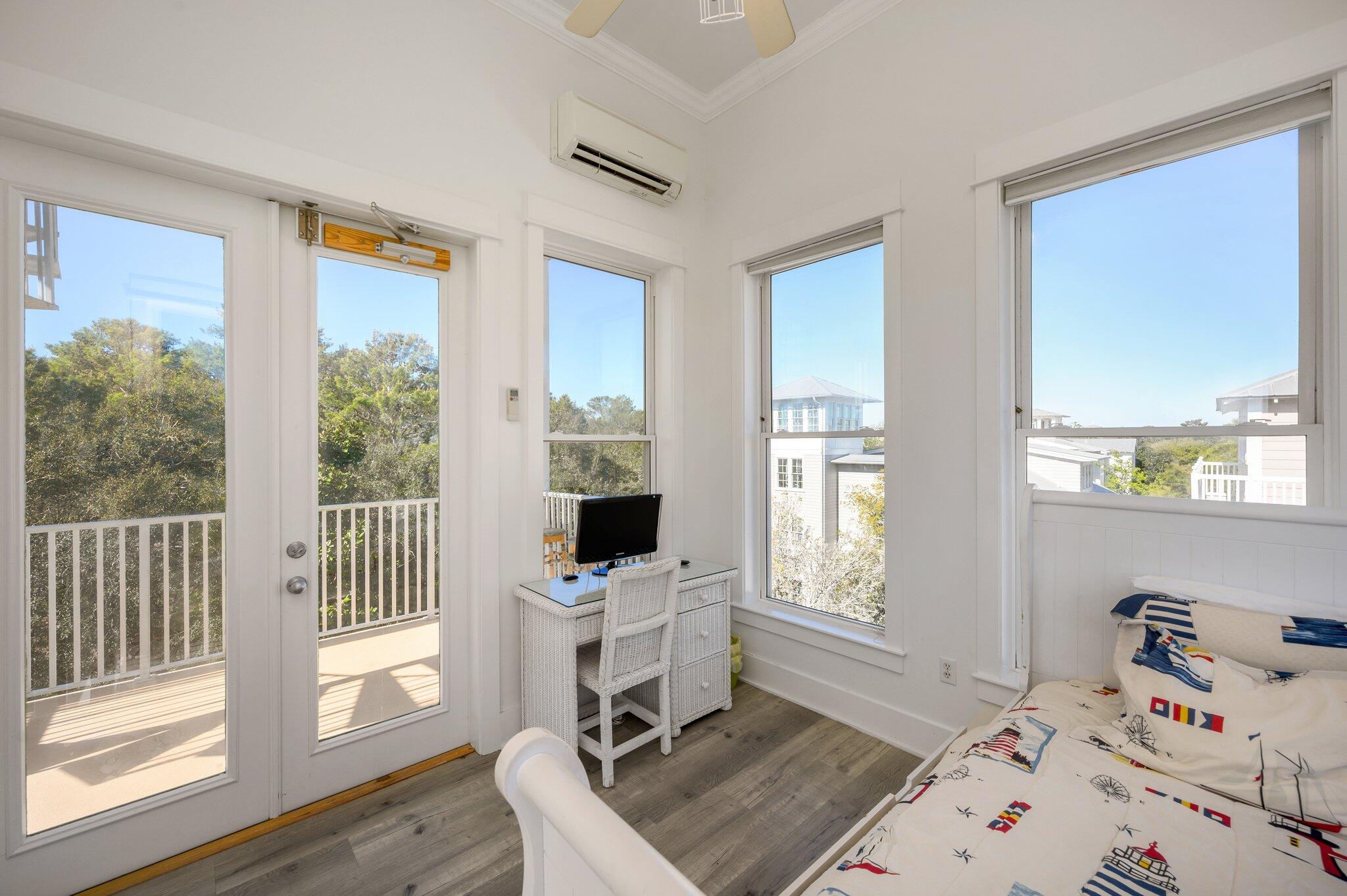 SEAGROVE 5TH ADDN - Residential