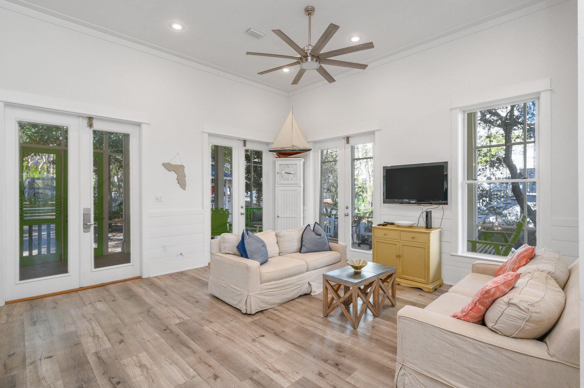 SEAGROVE 5TH ADDN - Residential