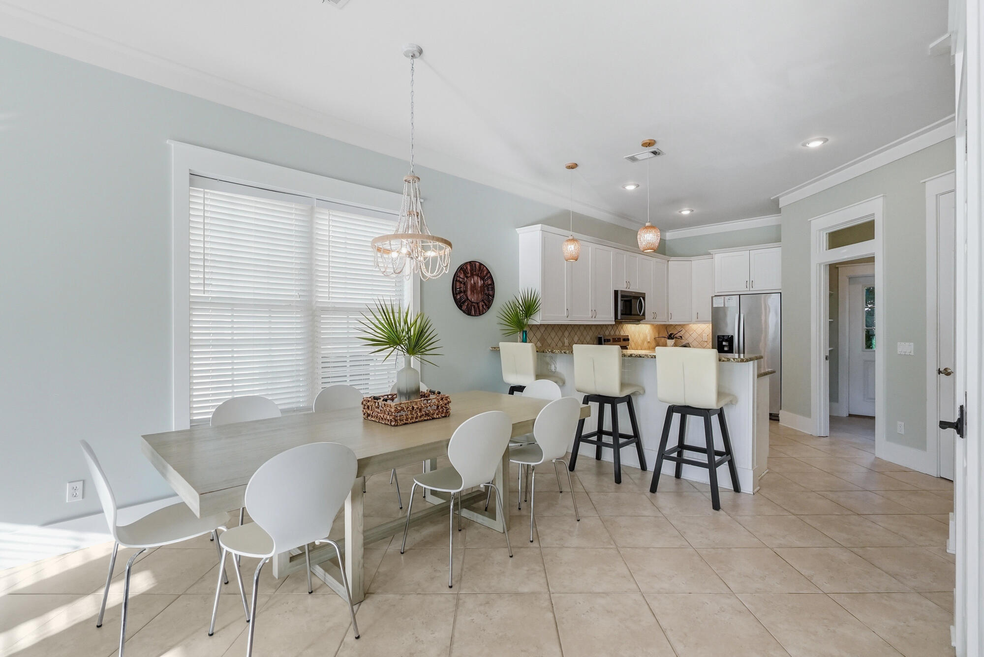 EMERALD WATERS VILLAGE - Residential