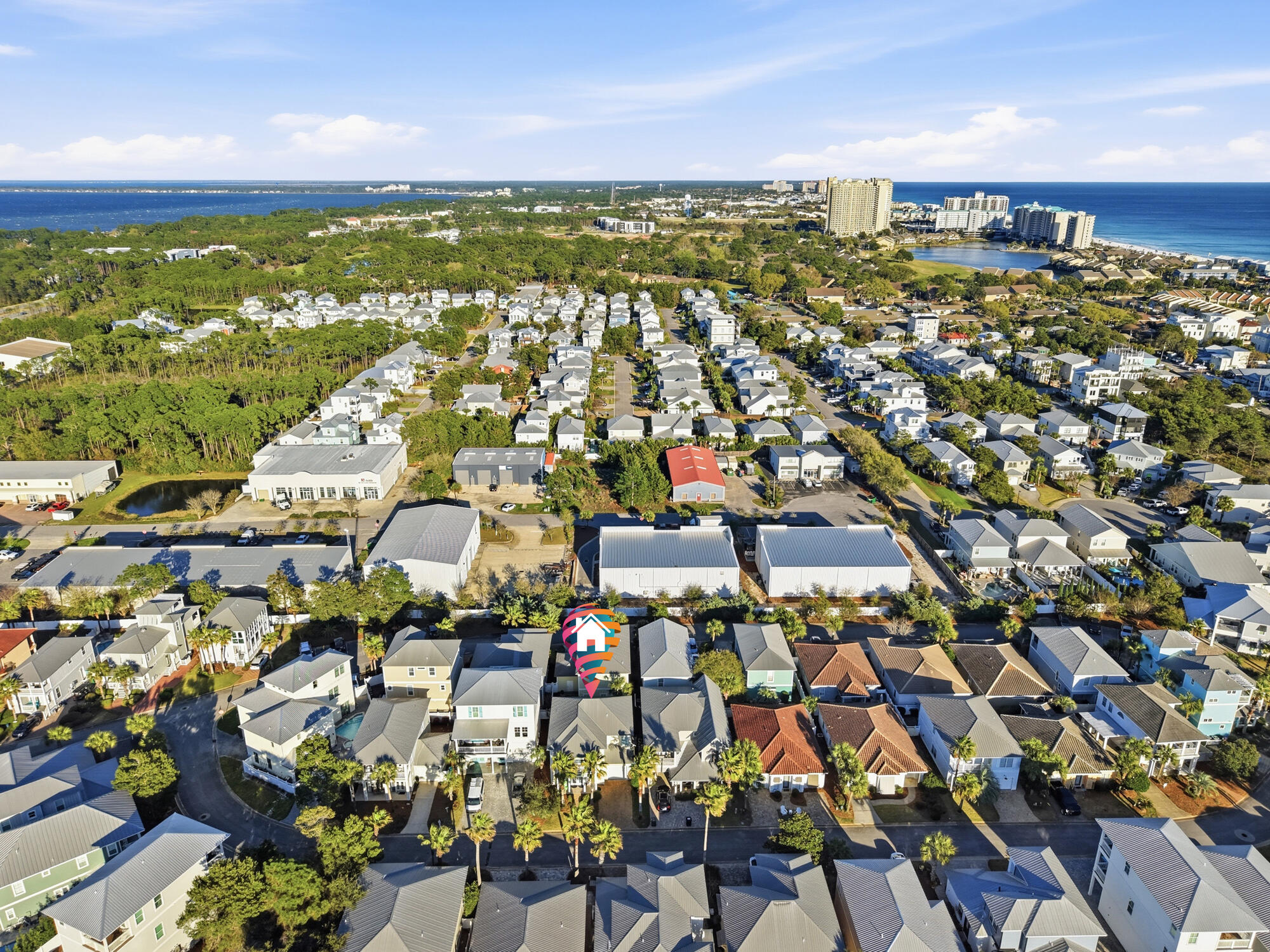 EMERALD WATERS VILLAGE - Residential