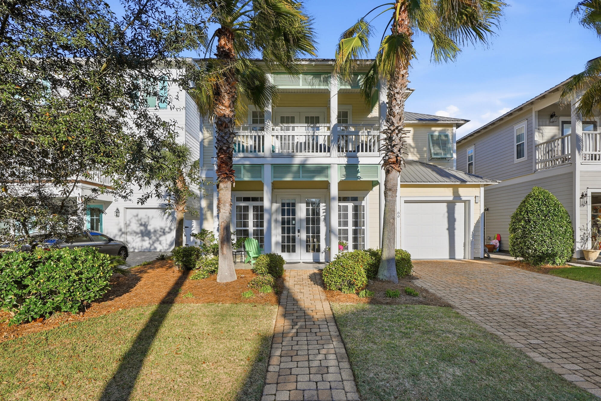 EMERALD WATERS VILLAGE - Residential